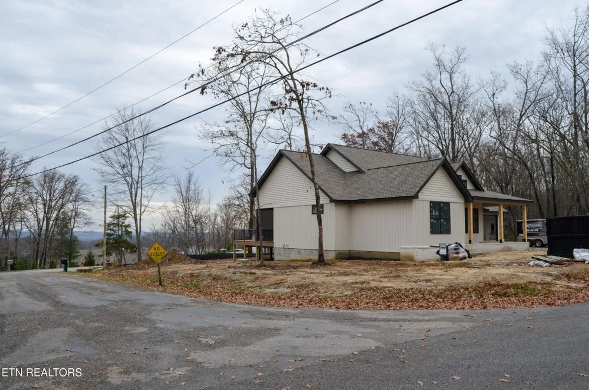 Property Slideshow image 15 of 23 | 124 markham ln, Crossville, TN, 38558