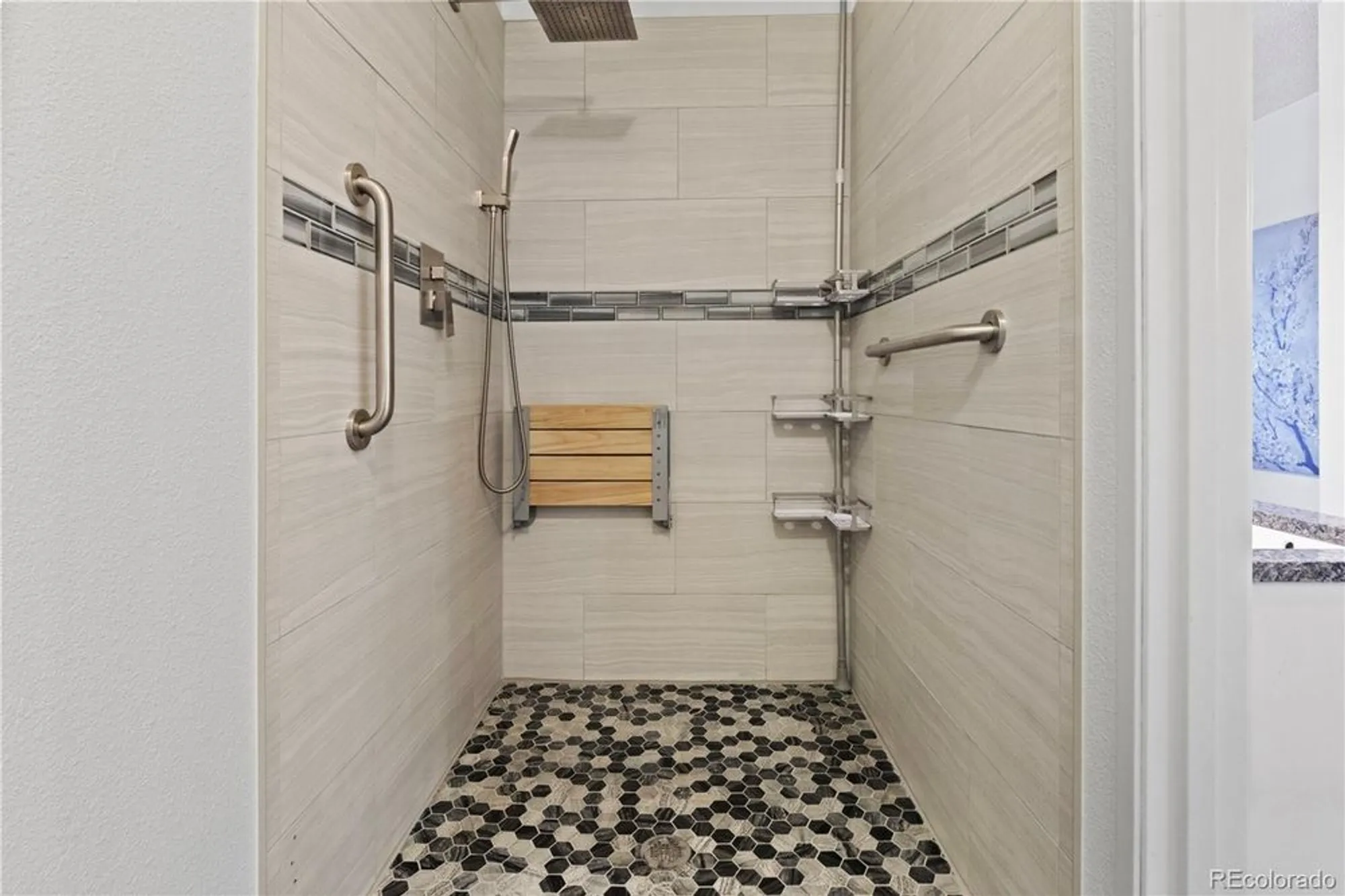 Property Slideshow image 12 of 50 | 14152 e linvale pl apt 605, Aurora, CO, 80014