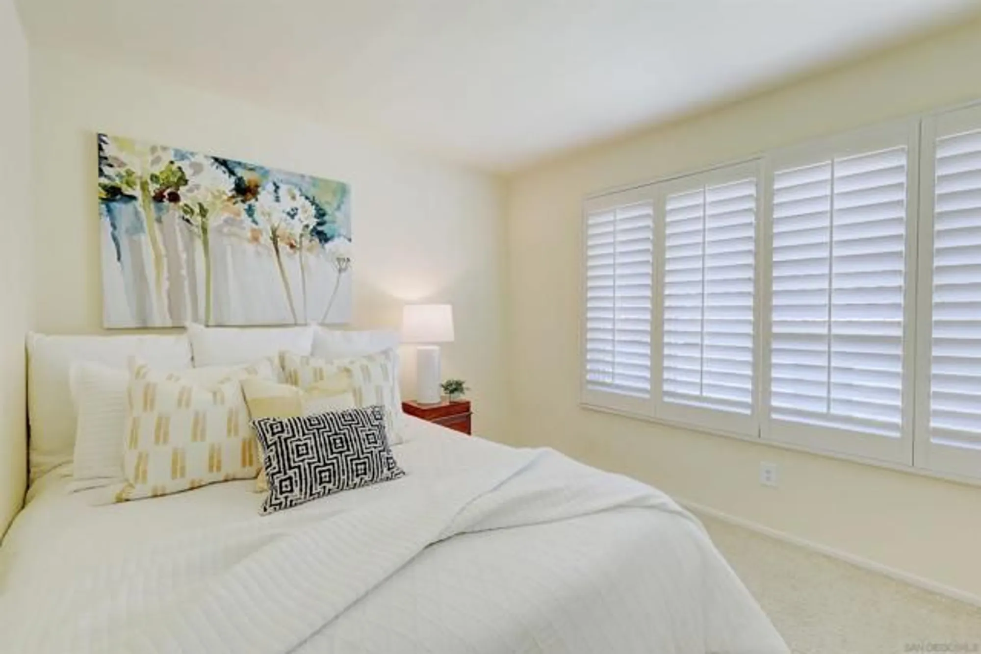 Property Slideshow image 31 of 48 | 1982 fairlee dr, Encinitas, CA, 92024