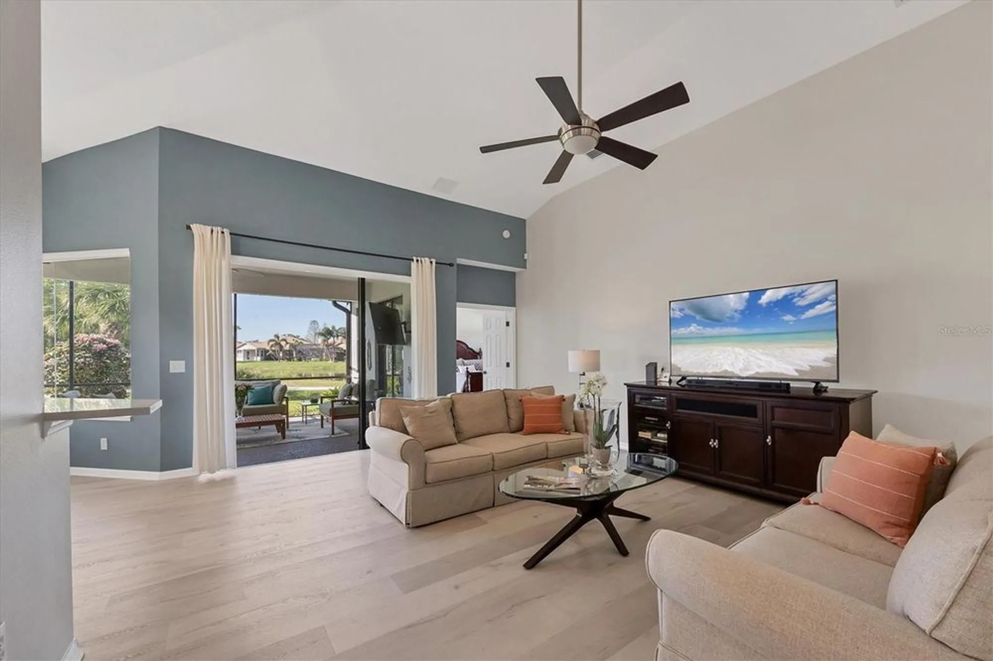 Property Slideshow image 14 of 57 | 6458 tailfeather way, Bradenton, FL, 34203