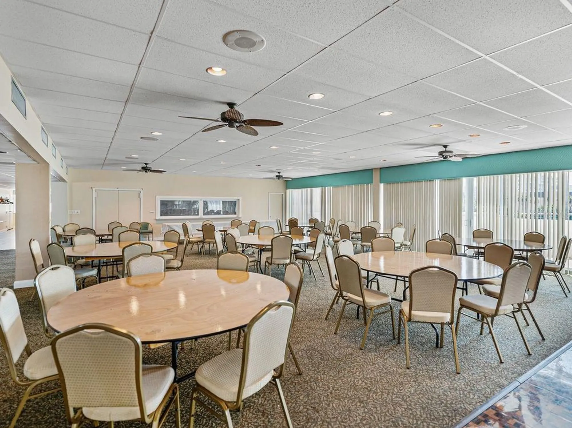 Property Slideshow image 78 of 80 | 7600 sun island dr 703, South Pasadena, FL, 33707