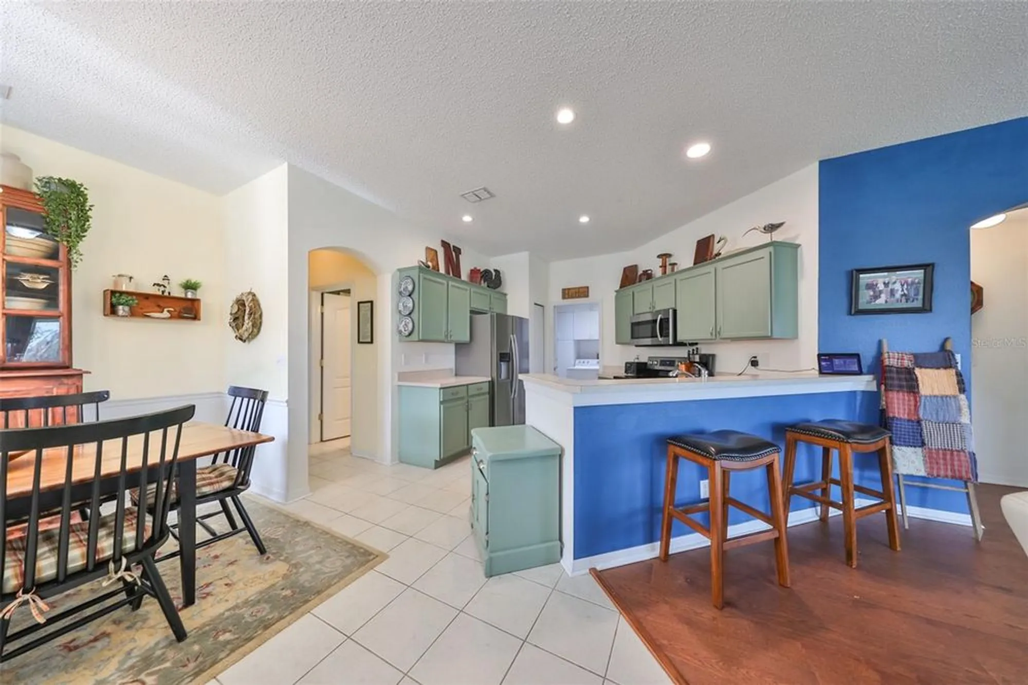 Property Slideshow image 16 of 41 | 2019 acadia greens dr, Sun City Center, FL, 33573