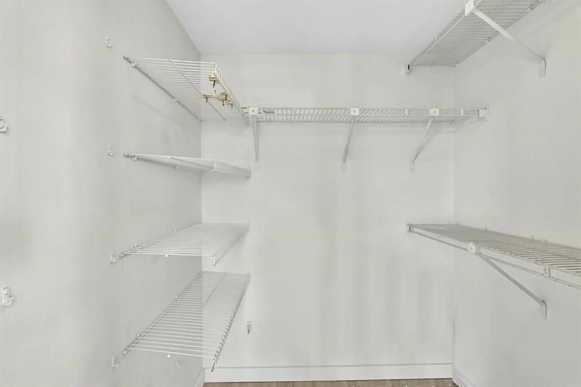 Property Slideshow image 26 of 48 | 6351 n university dr 324, Tamarac, FL, 33321