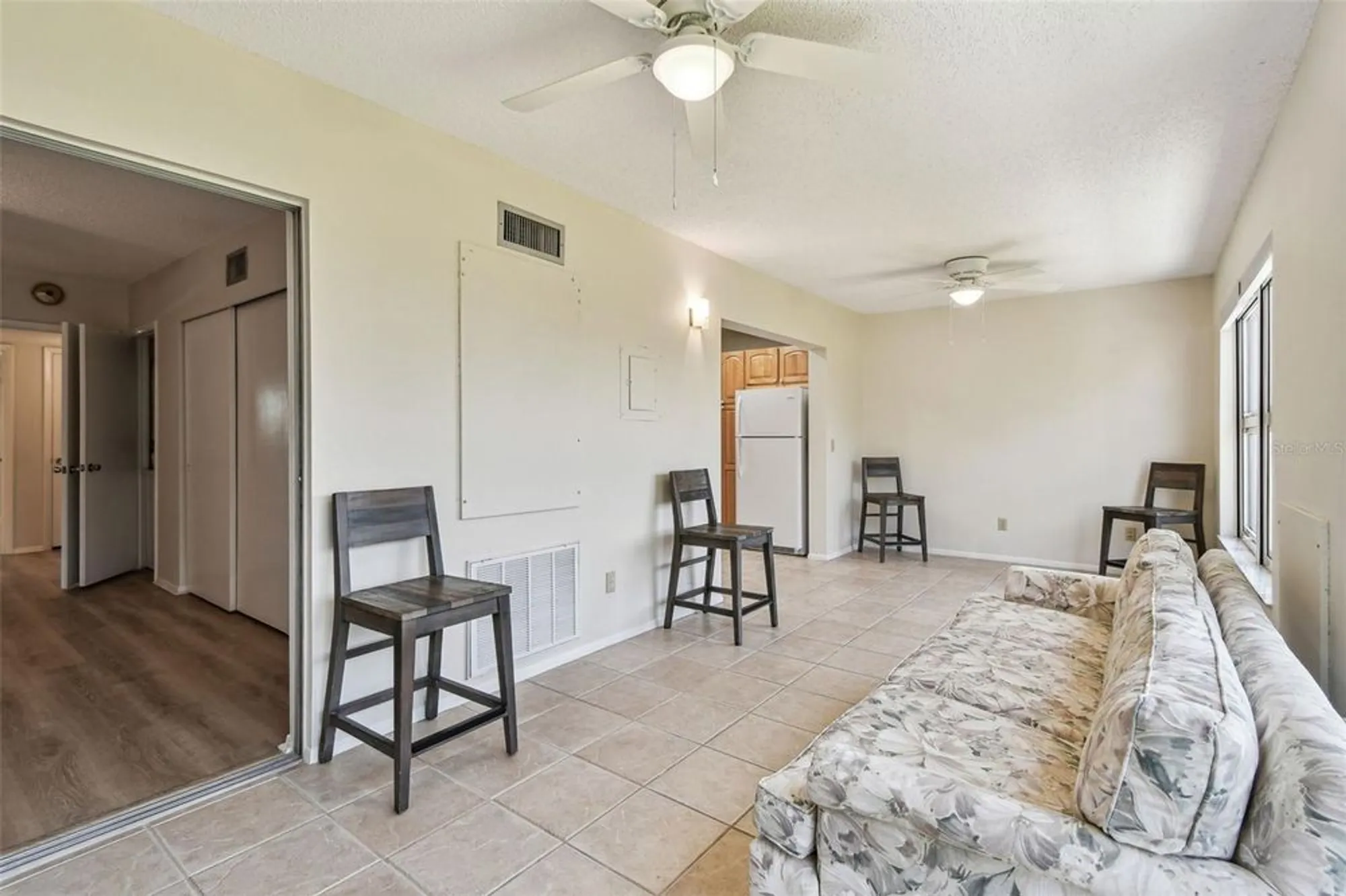 Property Slideshow image 21 of 52 | 2430 florentine way 46, Clearwater, FL, 33763