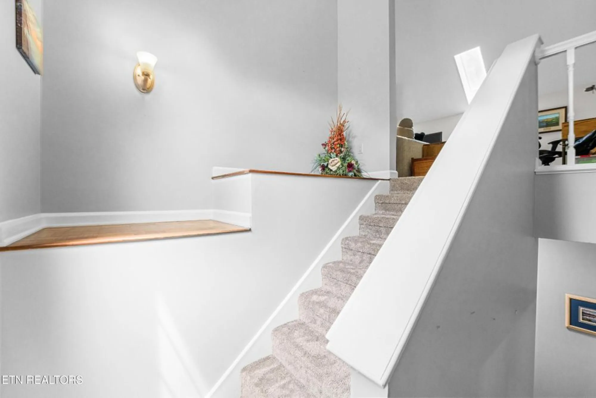 Property Slideshow image 28 of 52 | 116 knollwood ln, Crossville, TN, 38558