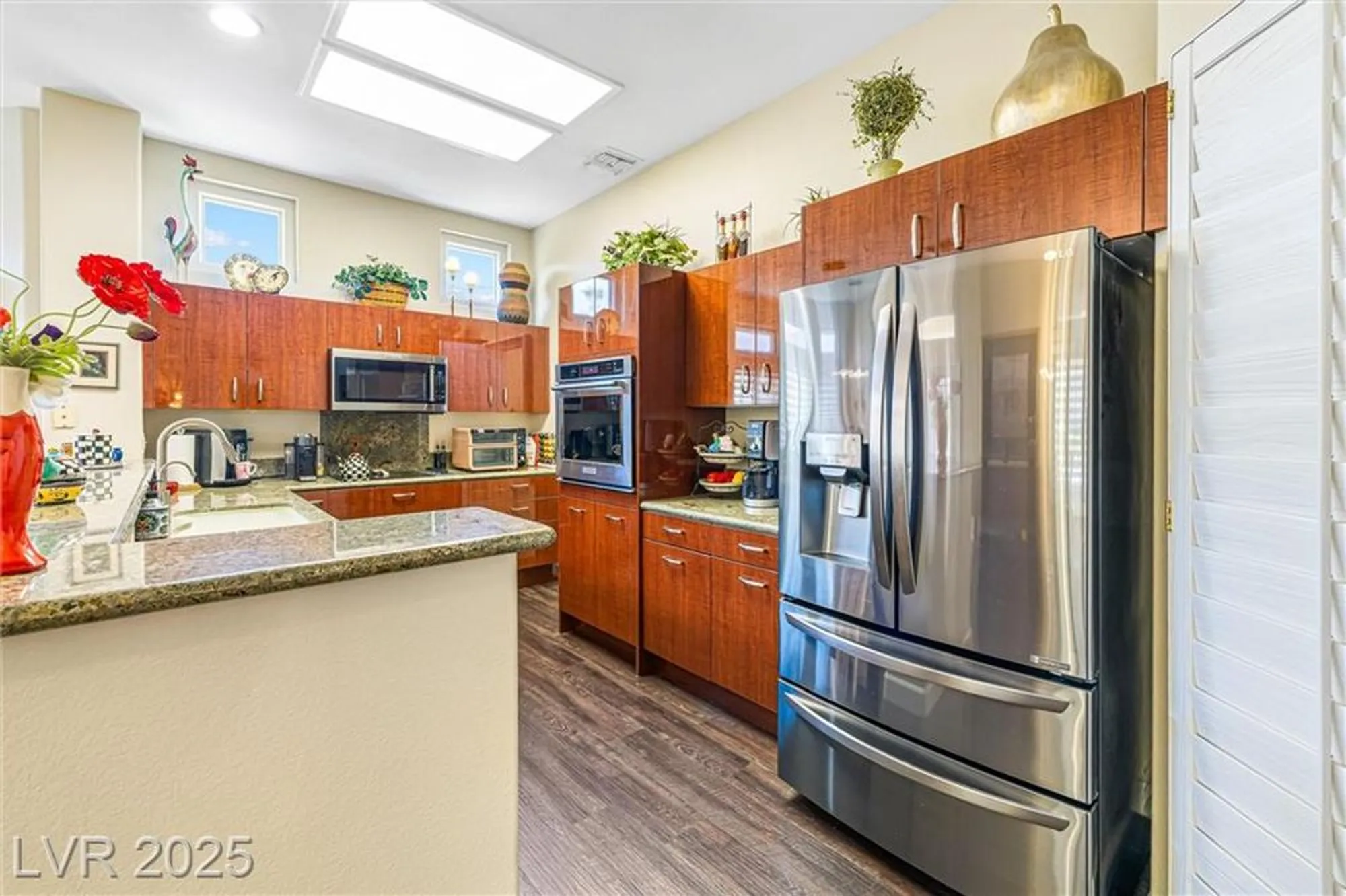 Property Slideshow image 22 of 55 | 1901 capestone st, Las Vegas, NV, 89134