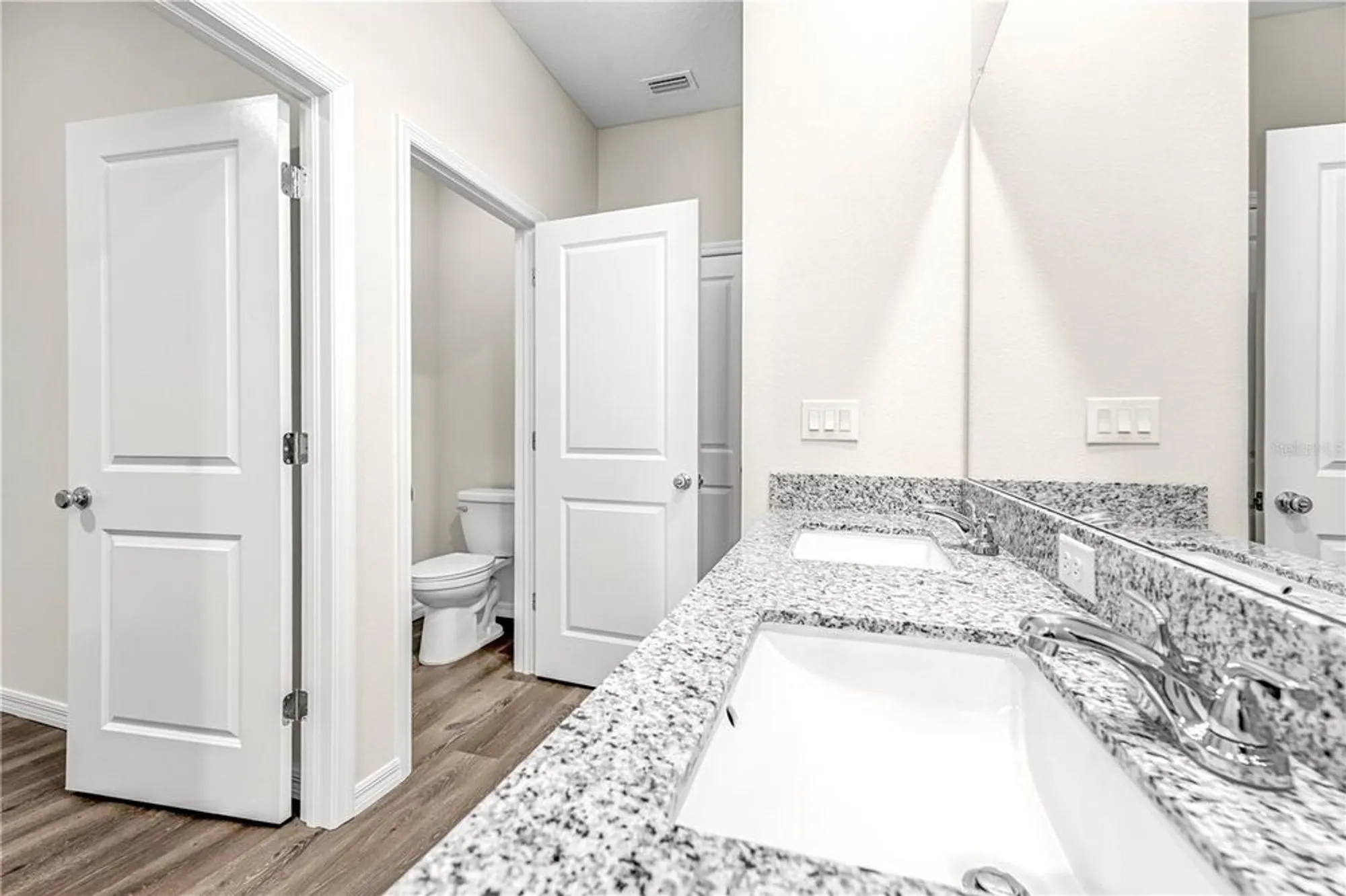 Property Slideshow image 30 of 75 | 10148 duffy cir, Weeki Wachee, FL, 34613