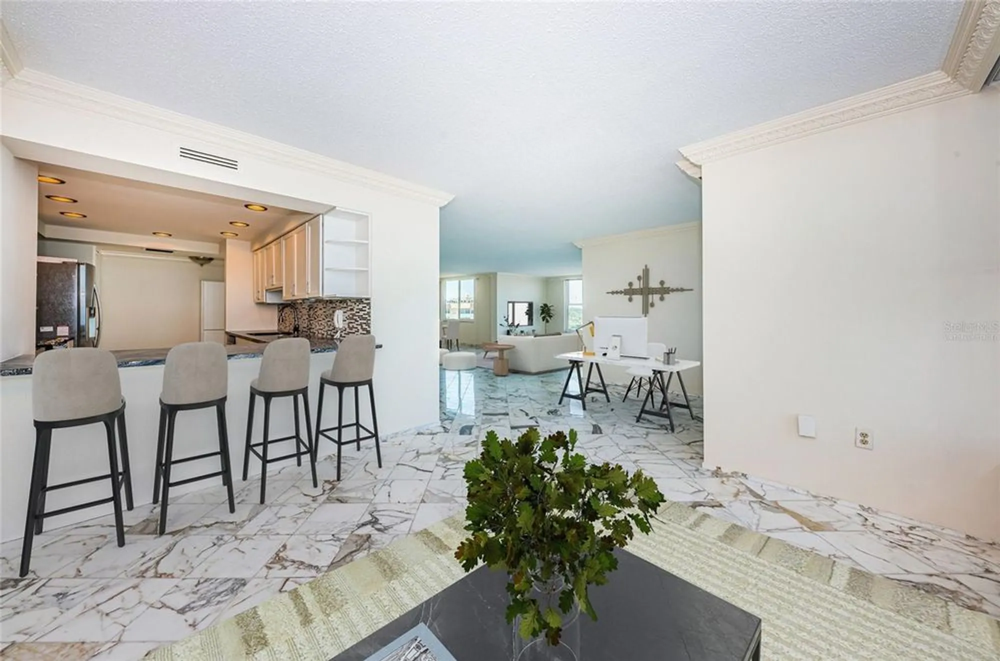 Property Slideshow image 19 of 57 | 634 edgewater dr 644, Dunedin, FL, 34698