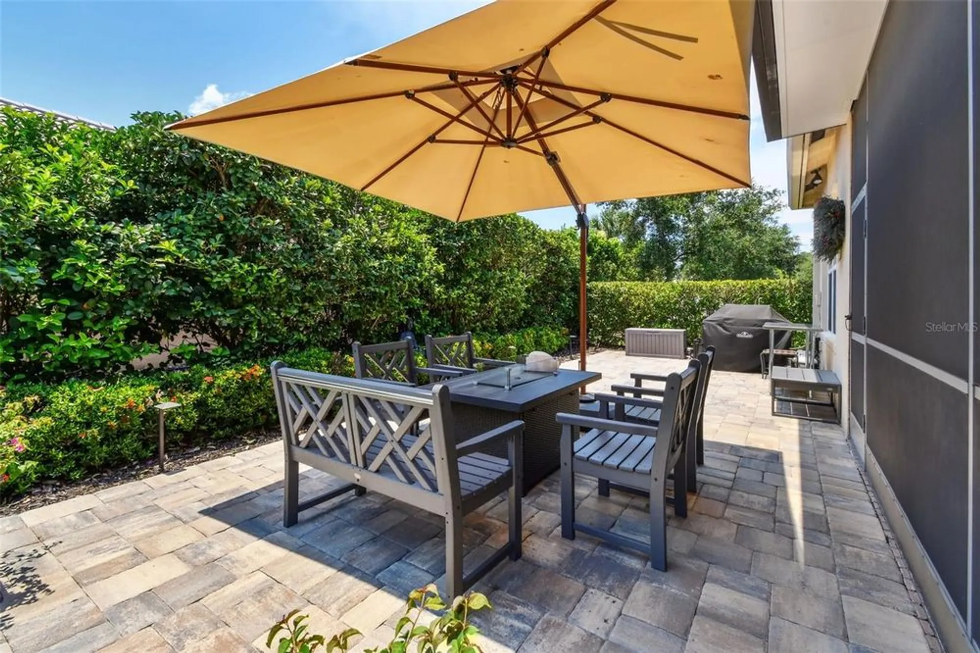 Property Slideshow image 21 of 48 | 5103 shady stone pl, Wimauma, FL, 33598