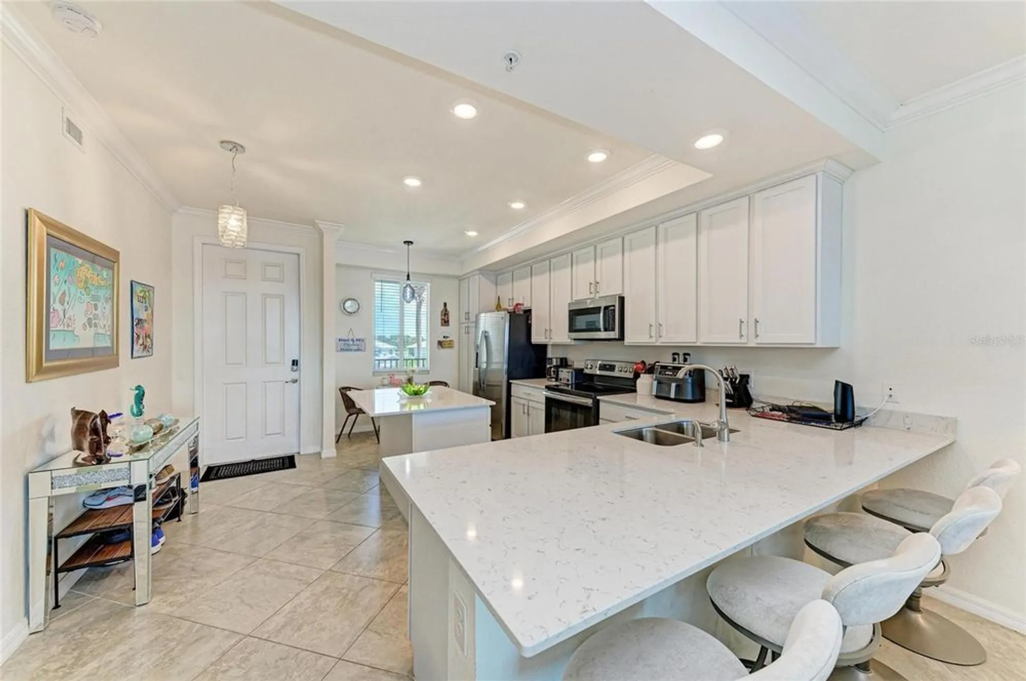 Property Slideshow image 10 of 57 | 1010 tidewater shores loop 304, Bradenton, FL, 34208