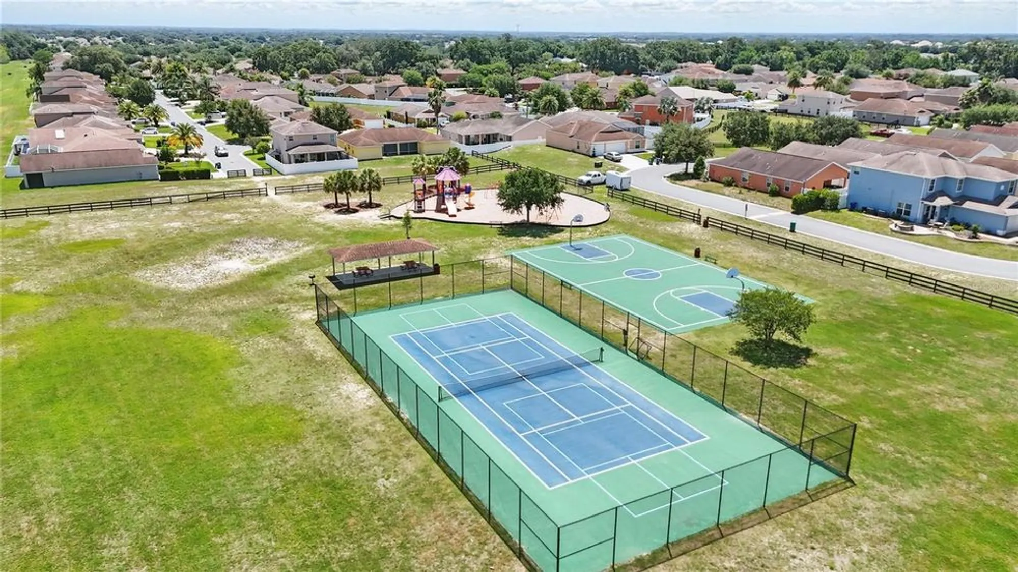 Property Slideshow image 36 of 38 | 12347 ne 52nd loop, Oxford, FL, 34484