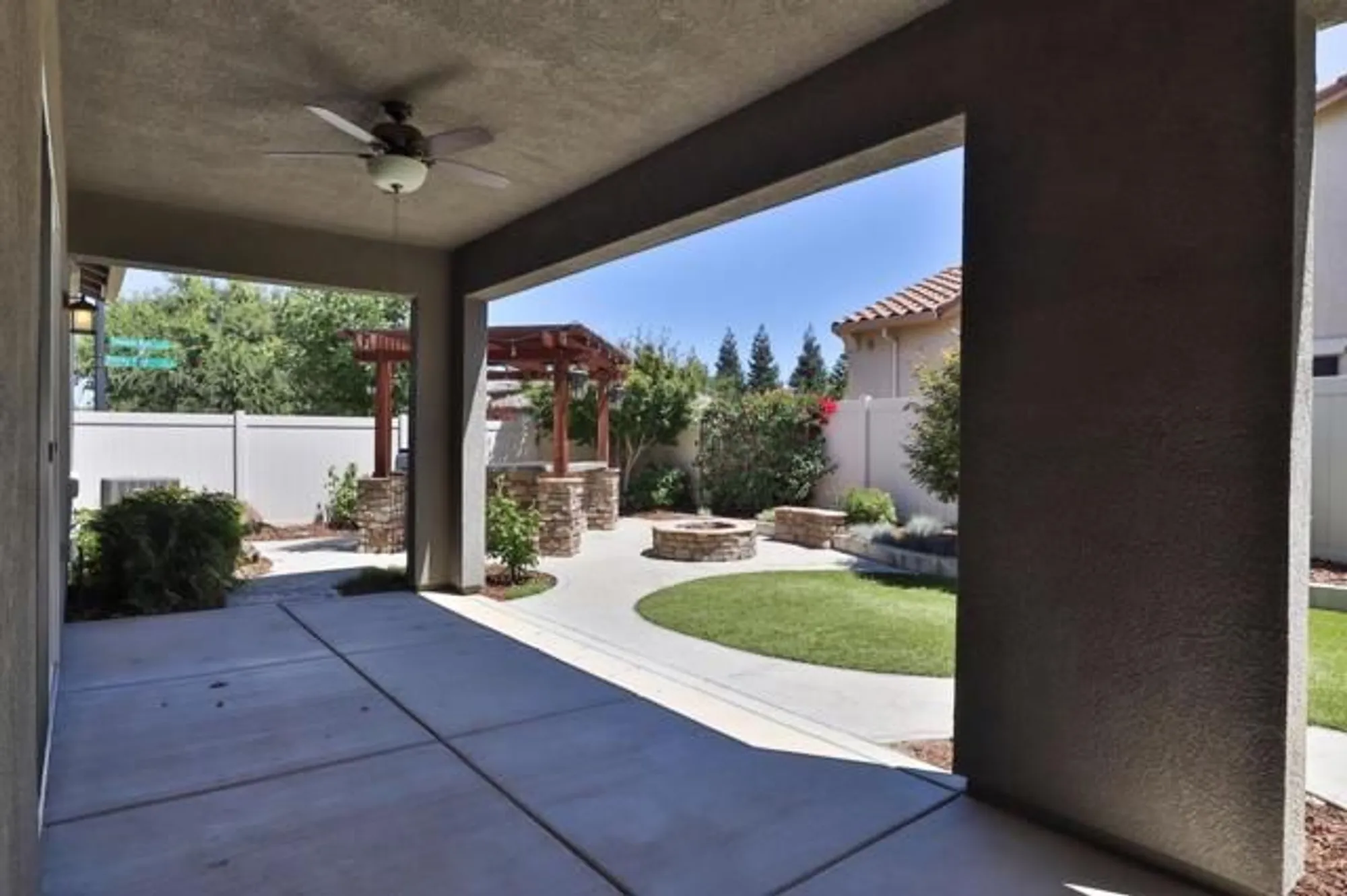 Property Slideshow image 43 of 107 | 2690 steeple run ln, Manteca, CA, 95336