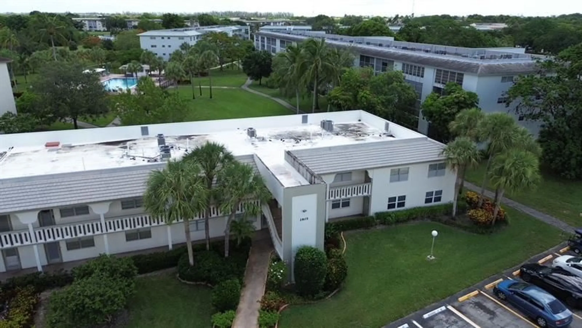 Property Slideshow image 19 of 20 | 2805 victoria way h2, Coconut Creek, FL, 33066