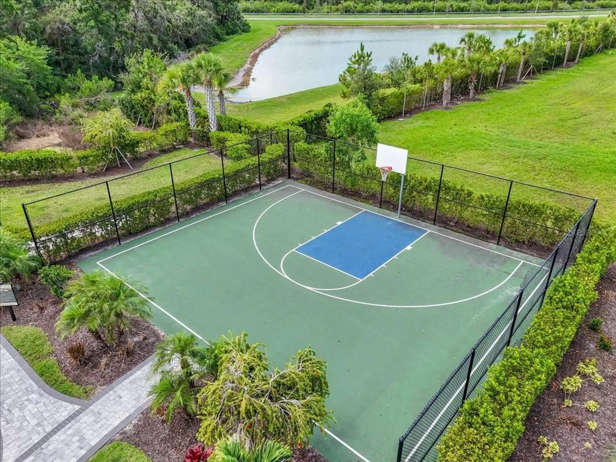 Property Slideshow image 49 of 54 | 5540 summit gln, Bradenton, FL, 34203