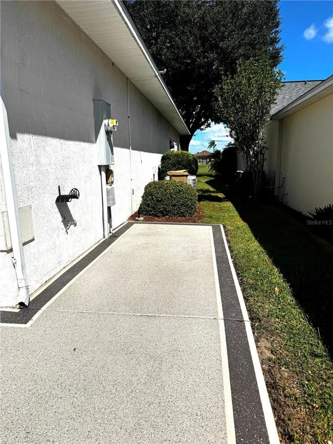 Property Slideshow image 8 of 54 | 321 ranchwood dr, Leesburg, FL, 34748