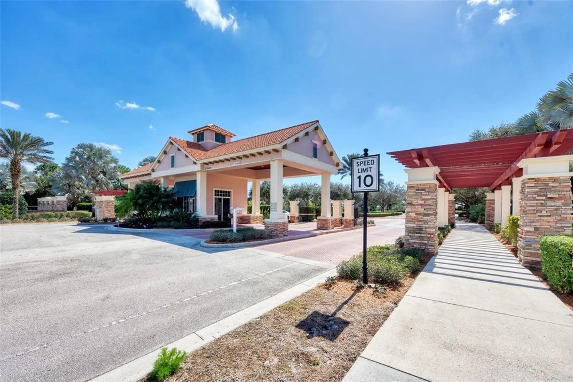 Property Slideshow image 81 of 92 | 10817 tarflower dr unit 201, Venice, FL, 34293
