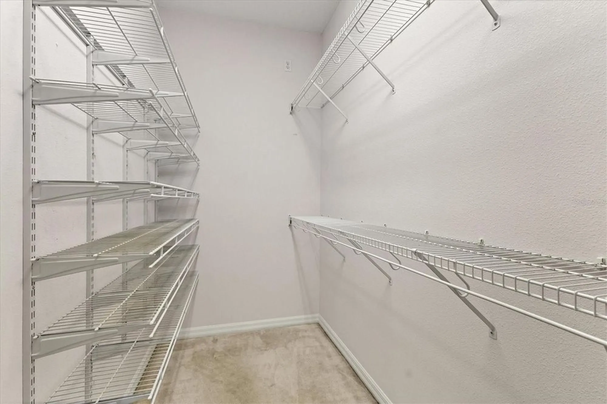 Property Slideshow image 17 of 53 | 6308 cormorant ct, Bradenton, FL, 34203