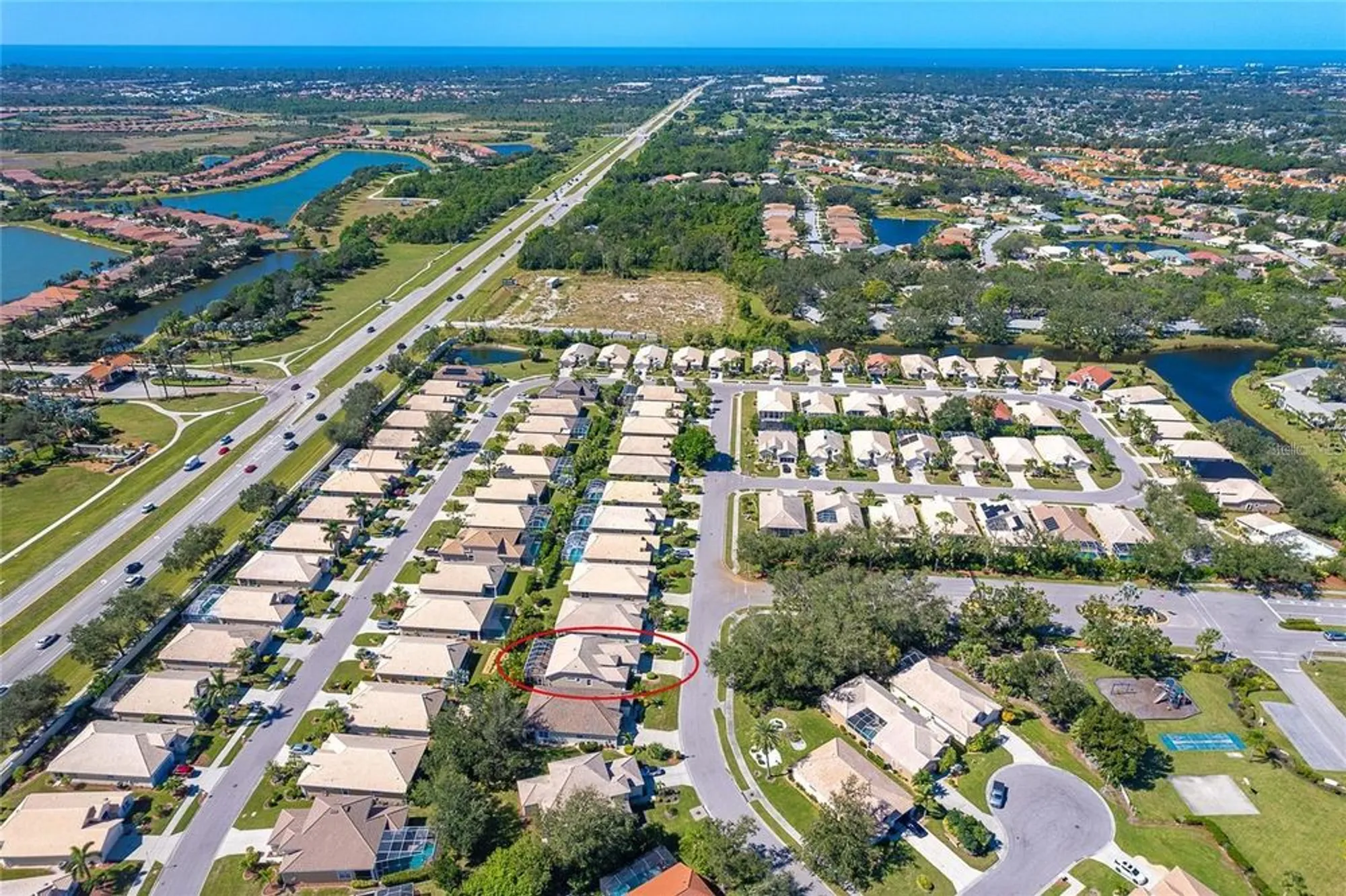 Property Slideshow image 26 of 28 | 320 langholm dr, Venice, FL, 34293