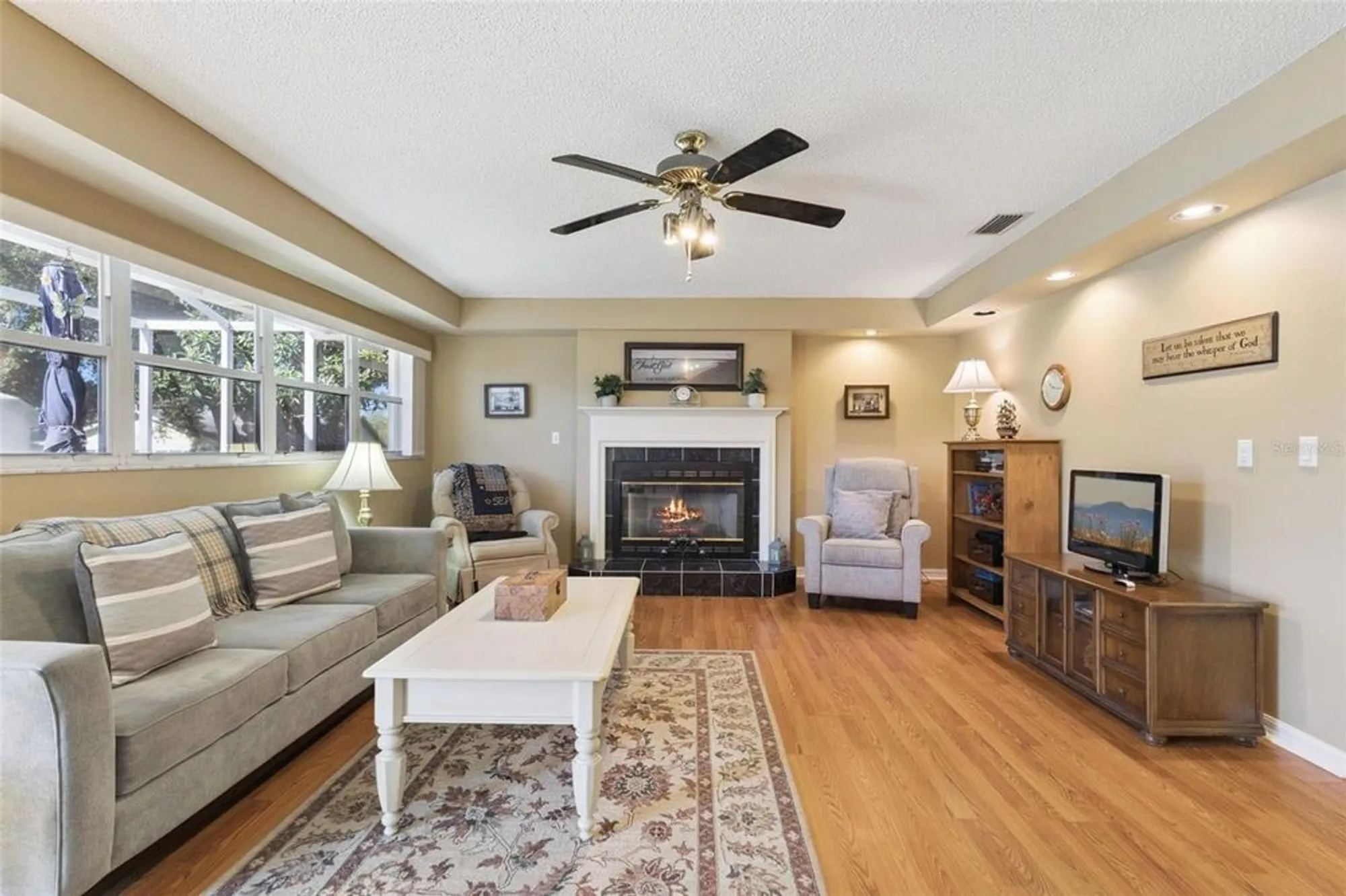 Property Slideshow image 6 of 84 | 6404 tildon ct, Leesburg, FL, 34748