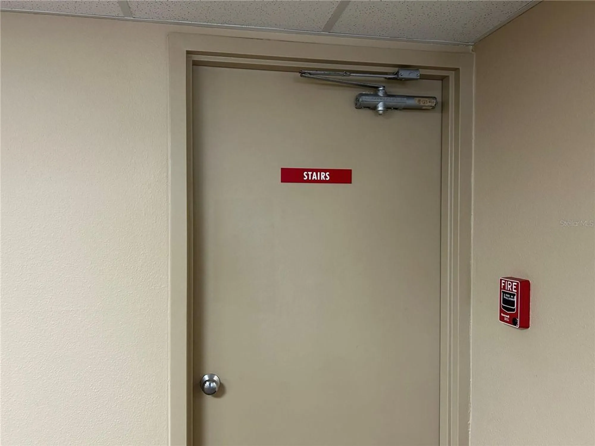 Property Slideshow image 36 of 61 | 2300 aaron st apt 215, Port Charlotte, FL, 33952