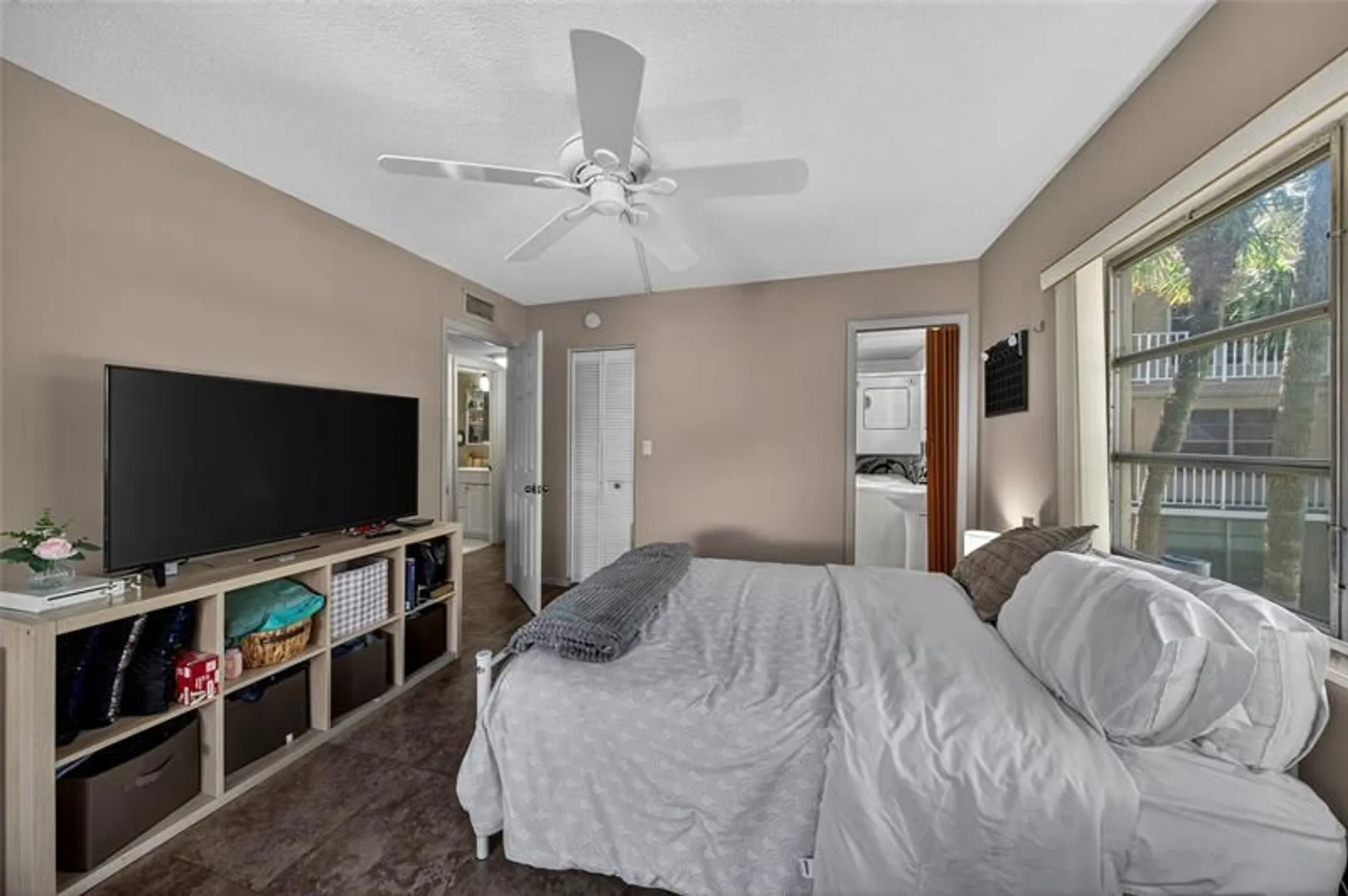 Property Slideshow image 18 of 41 | 2901 nw 47th ter apt 245a, Lauderdale Lakes, FL, 33313