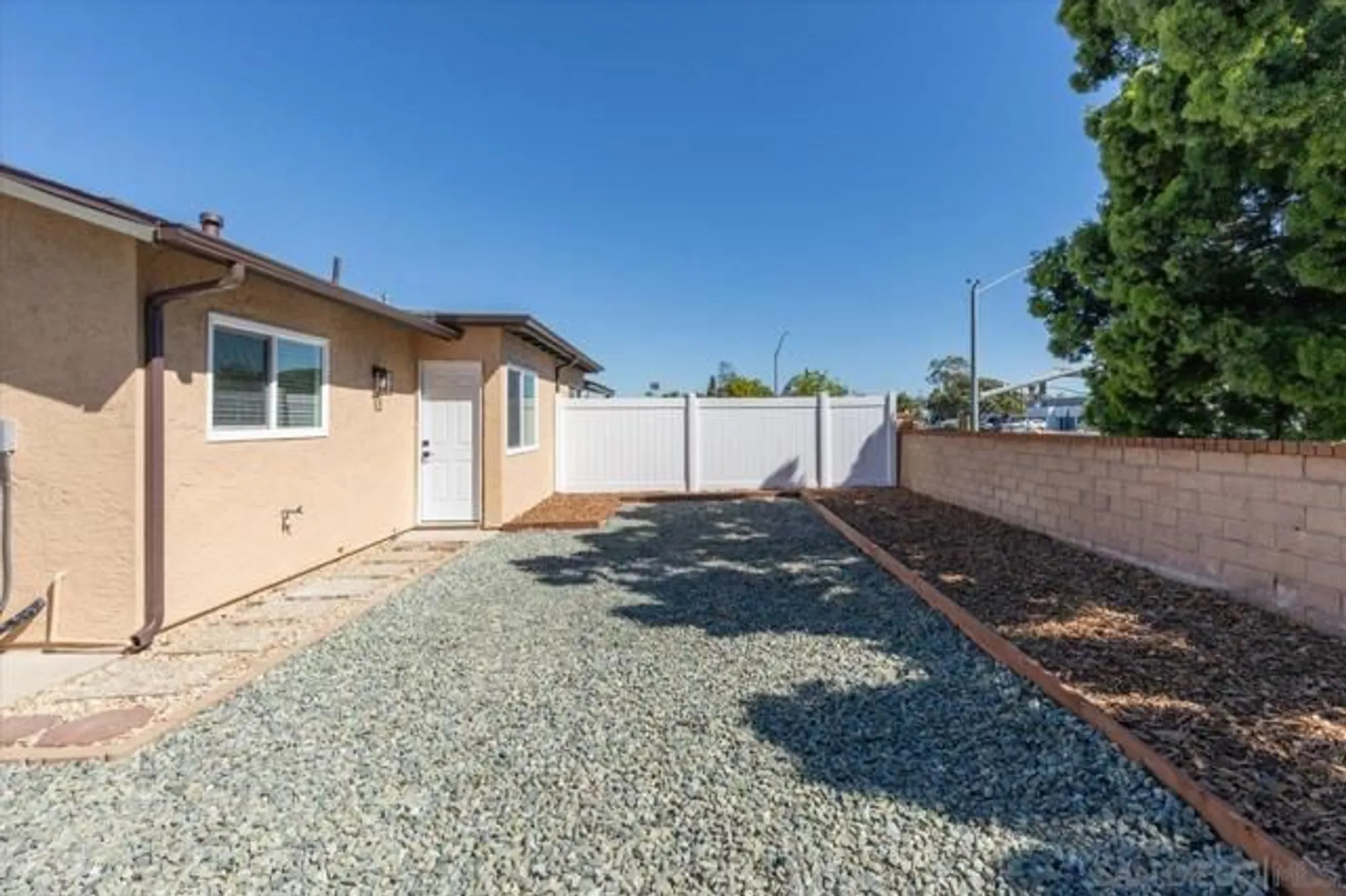 Property Slideshow image 27 of 32 | 4617 westridge dr, Oceanside, CA, 92056