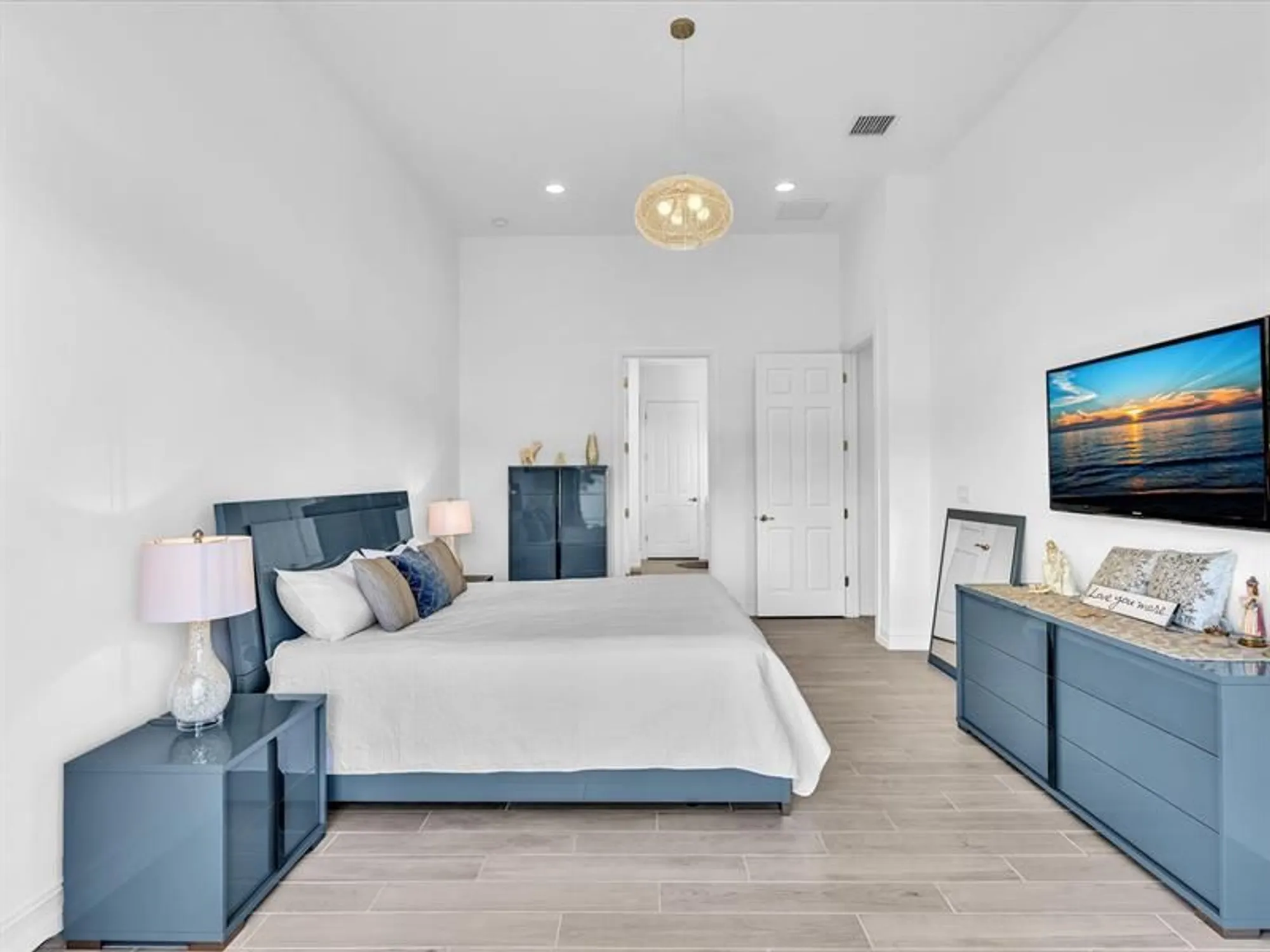 Property Slideshow image 36 of 98 | 8928 bastille cir e, Parkland, FL, 33076