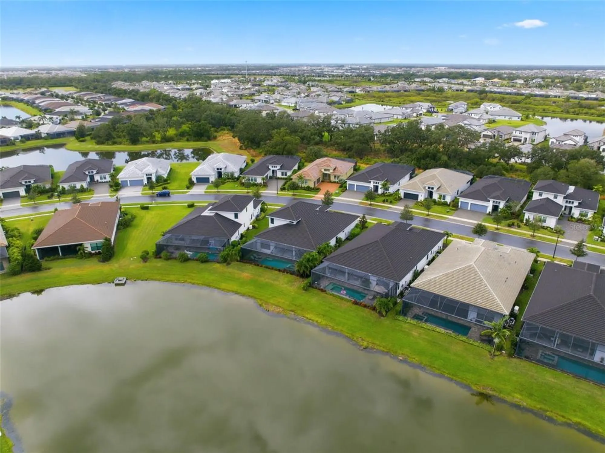 Property Slideshow image 53 of 71 | 5027 kiva cir, Bradenton, FL, 34211