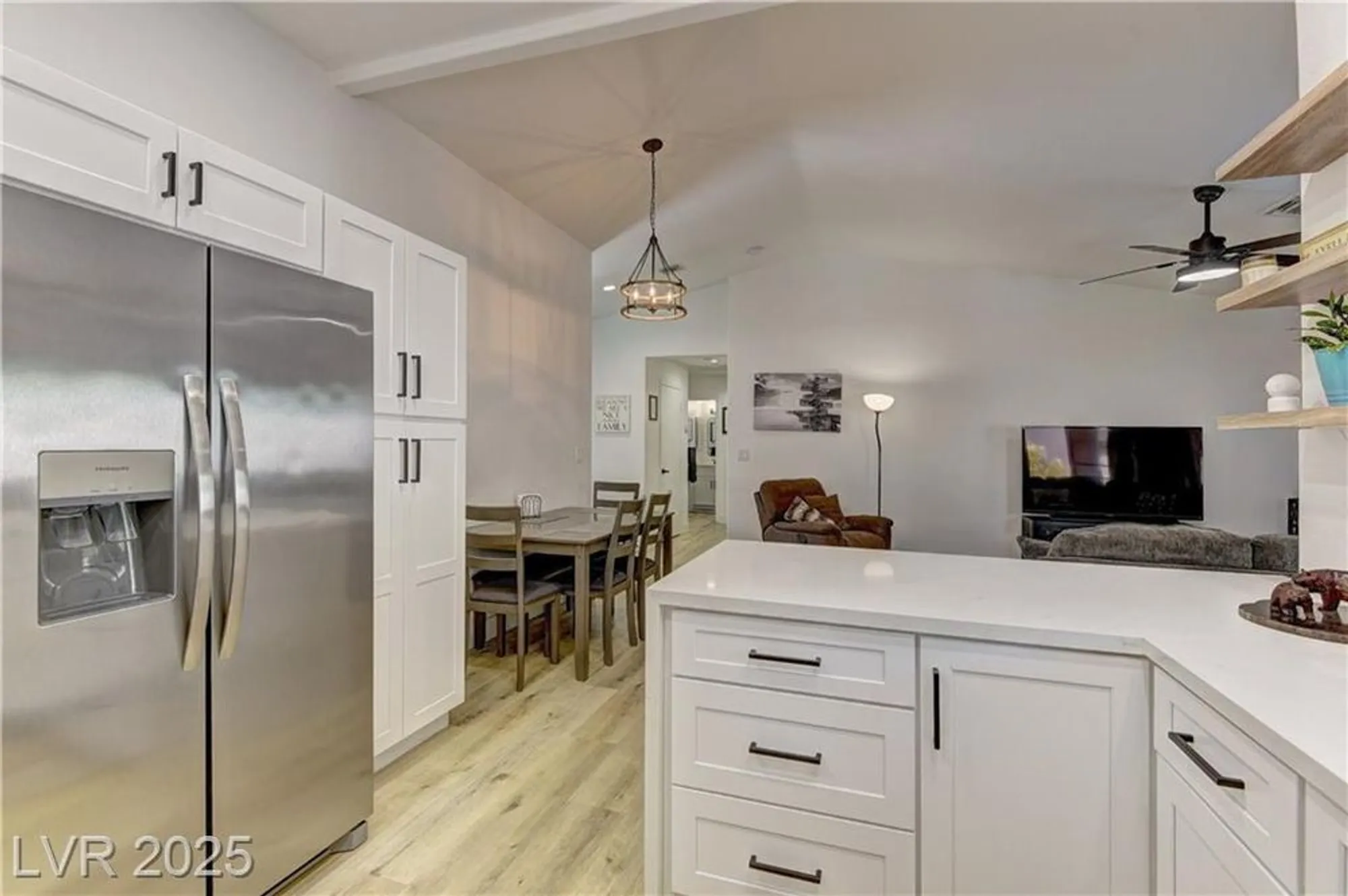 Property Slideshow image 13 of 26 | 2739 darby falls dr, Las Vegas, NV, 89134