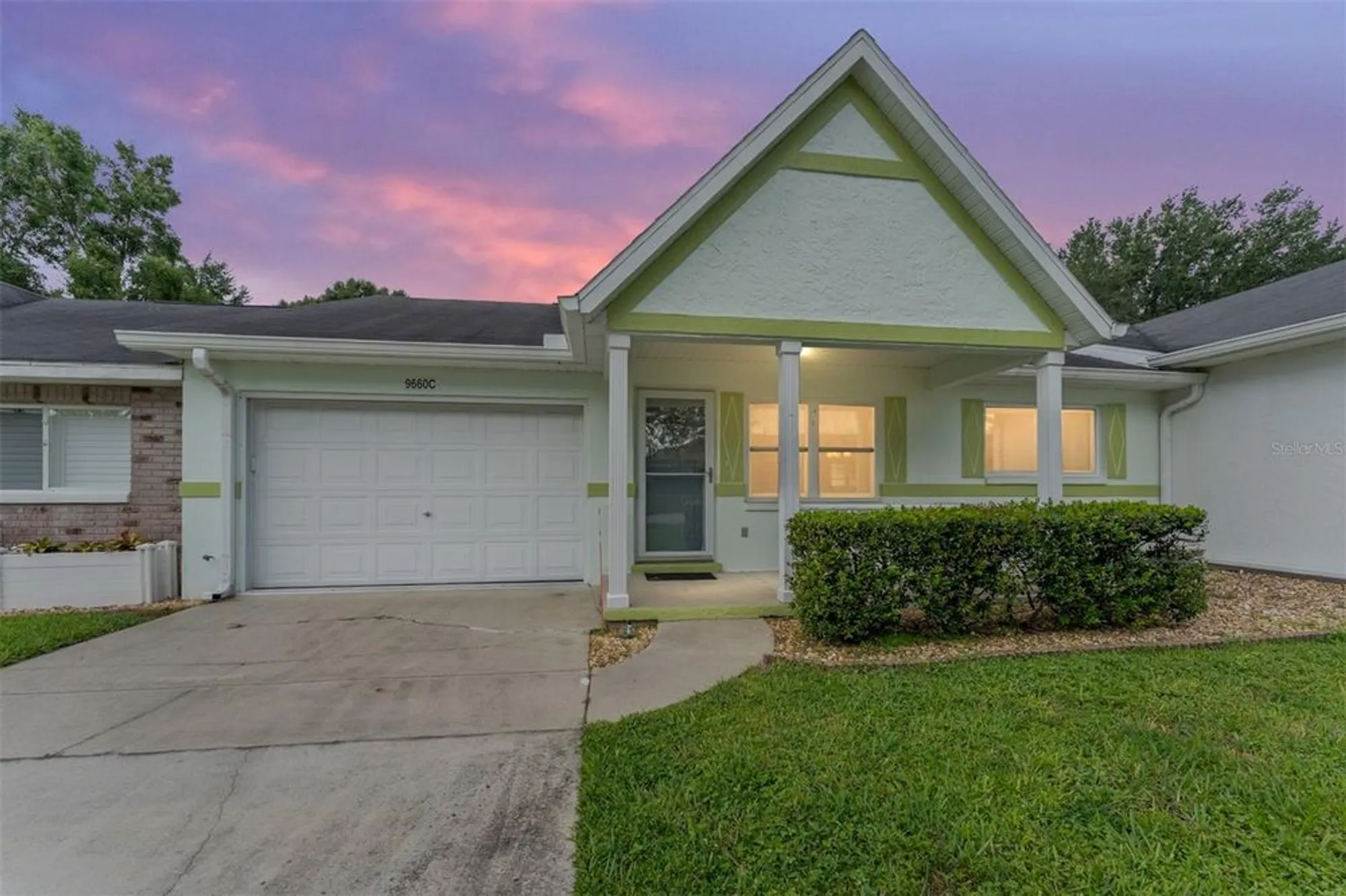 Property Slideshow image 6 of 61 | 9660 sw 92nd ct c, Ocala, FL, 34481