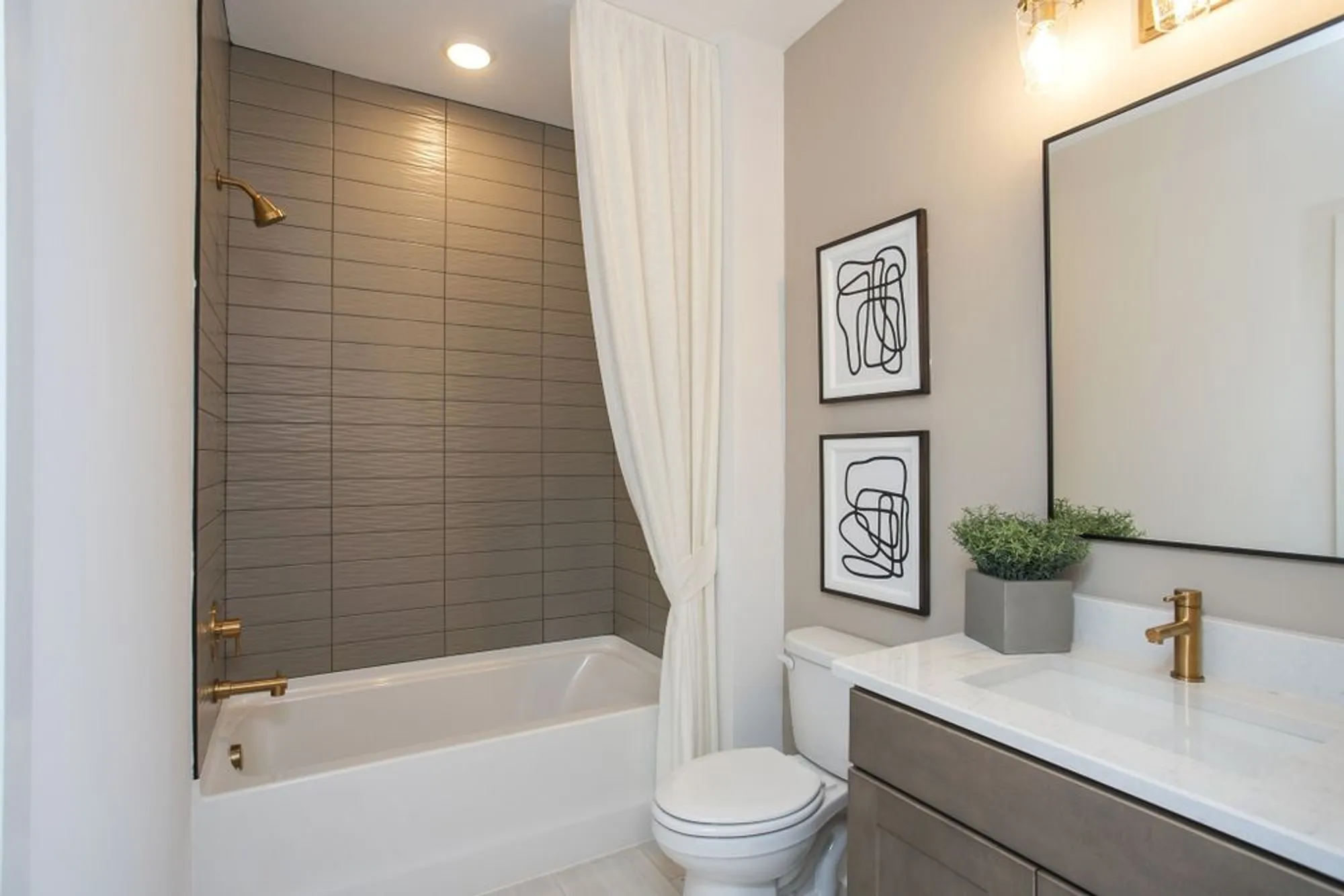 Property Slideshow image 28 of 54 | 905 bur oak rd, Lebanon, TN, 37090