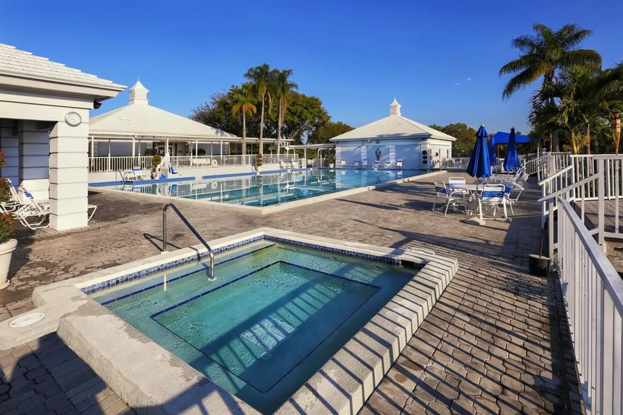 Property Slideshow image 30 of 77 | 761 harrington lake dr 61, Venice, FL, 34293