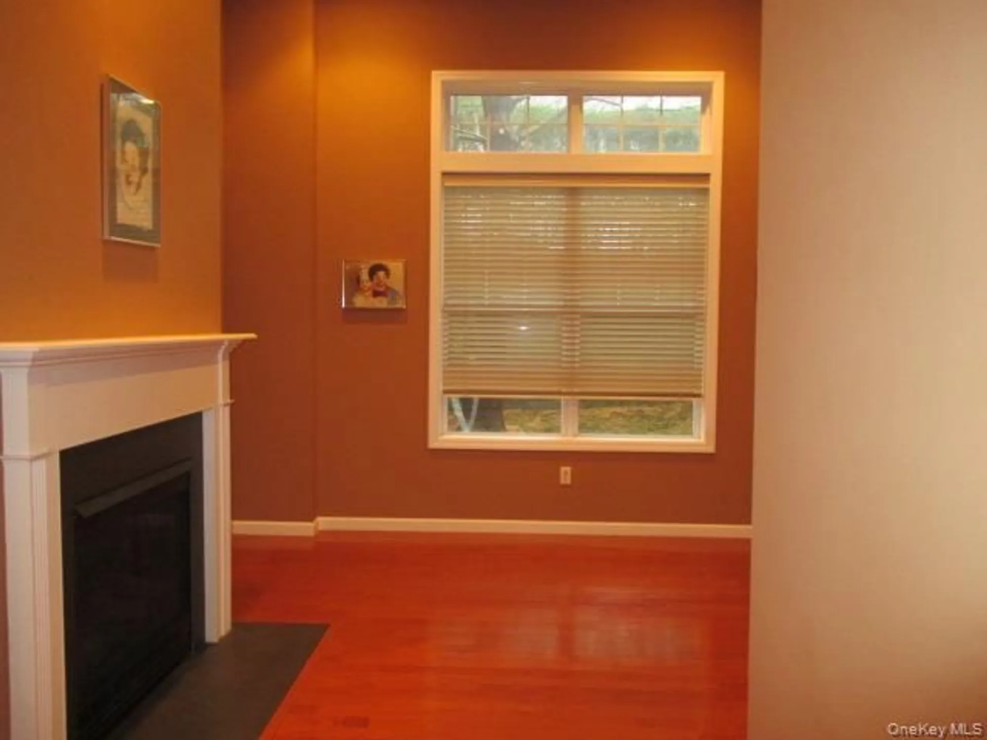 Property Slideshow image 10 of 20 | 177 melody ct, Eastport, NY, 11941