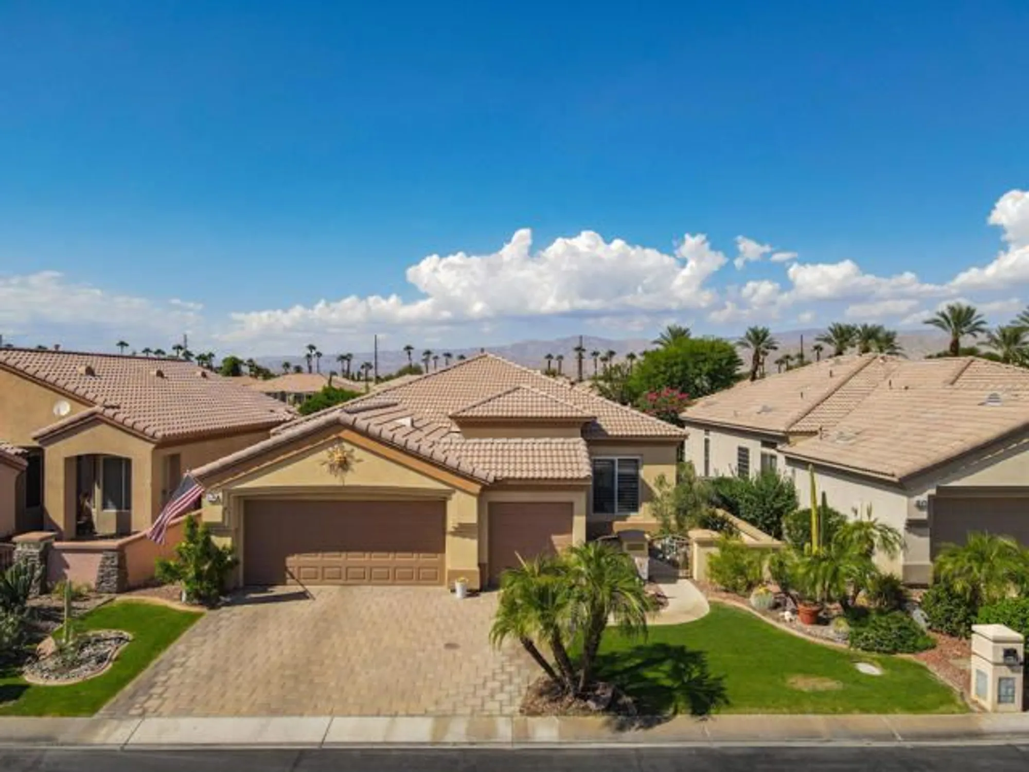 Property Slideshow image 1 of 48 | 80474 muirfield dr, Indio, CA, 92201