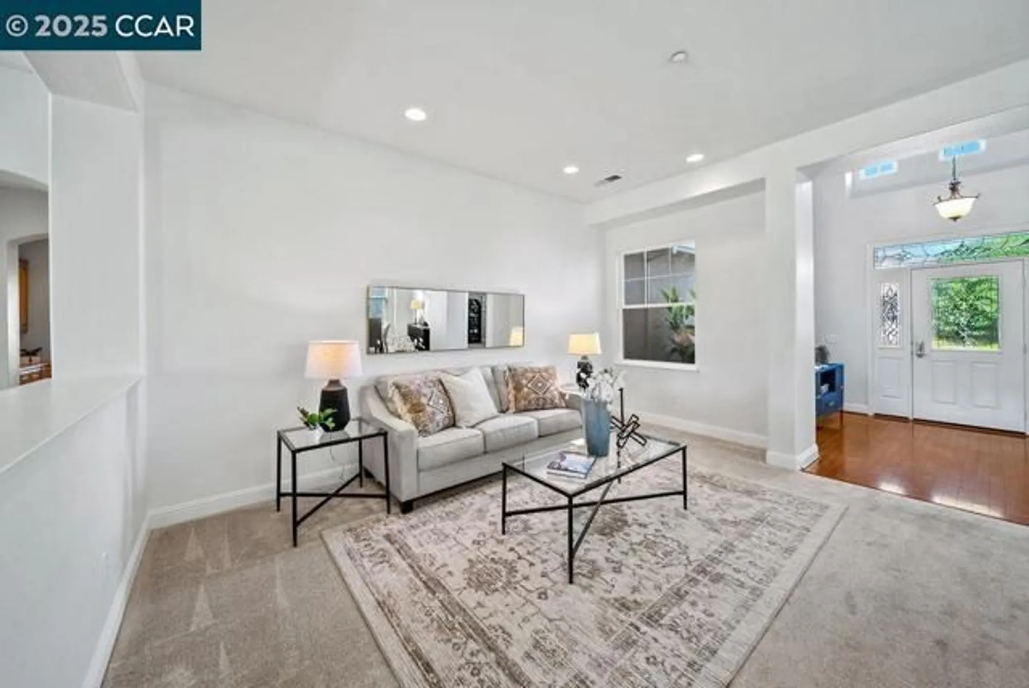 Property Slideshow image 9 of 40 | 742 richardson dr, Brentwood, CA, 94513