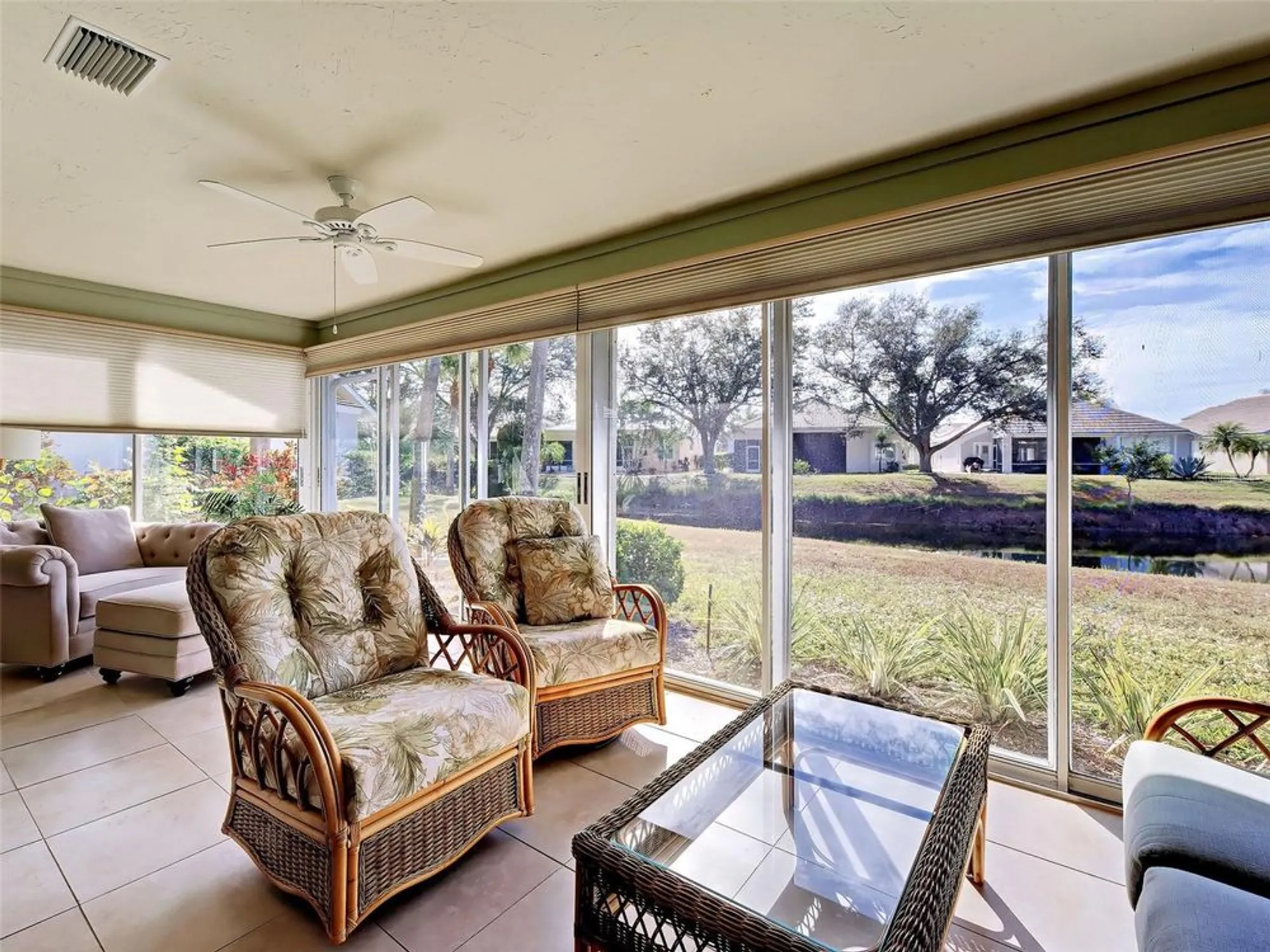 Property Slideshow image 33 of 47 | 166 southampton pl 348, Venice, FL, 34293