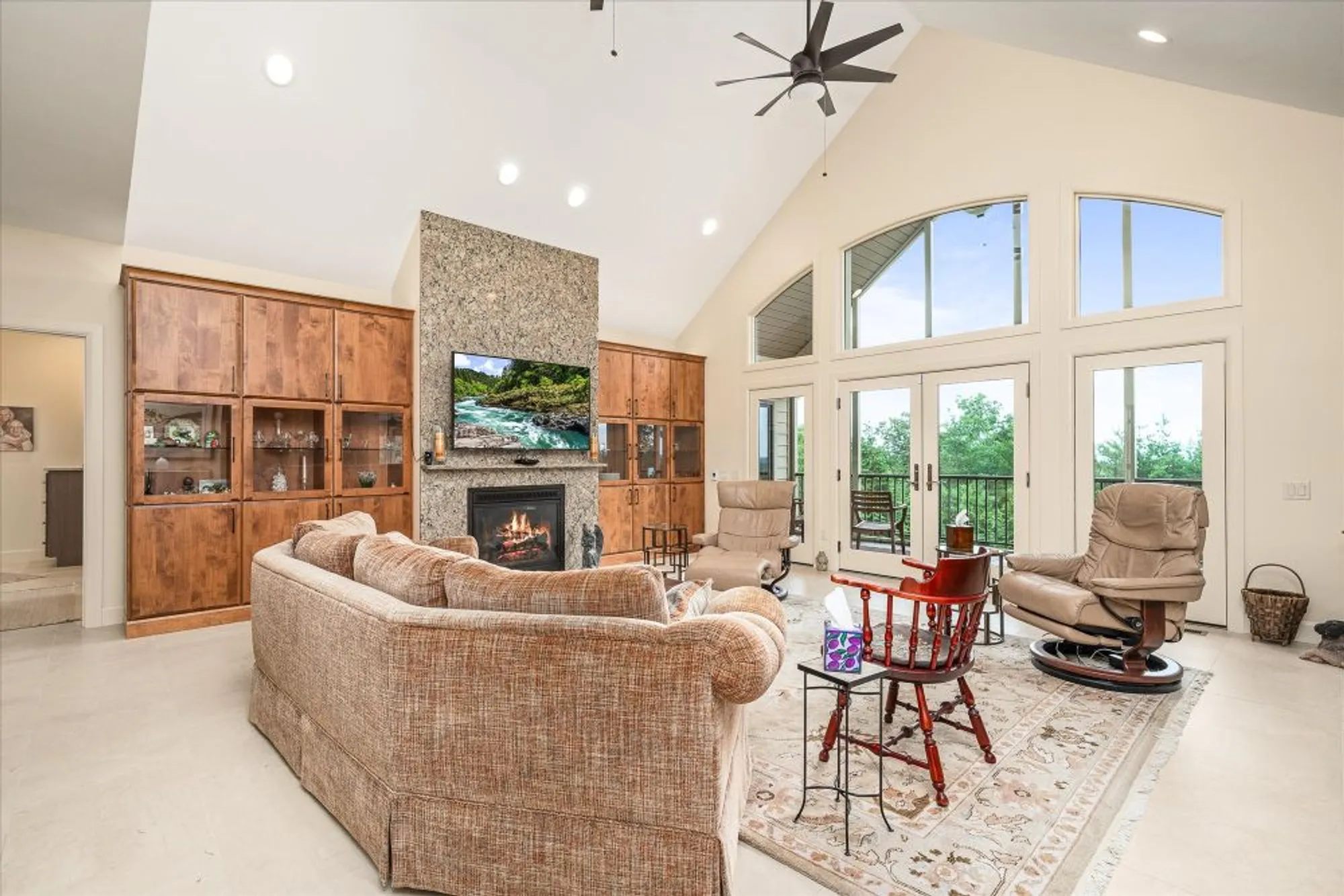 Property Slideshow image 32 of 81 | 61 bluff view ct, Crossville, TN, 38558