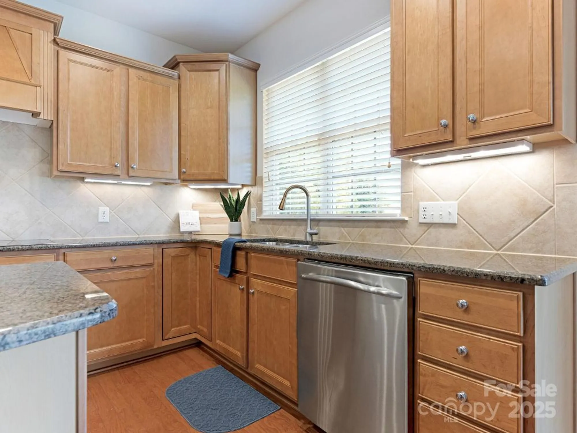 Property Slideshow image 11 of 28 | 7057 shenandoah dr, Fort Mill, SC, 29707