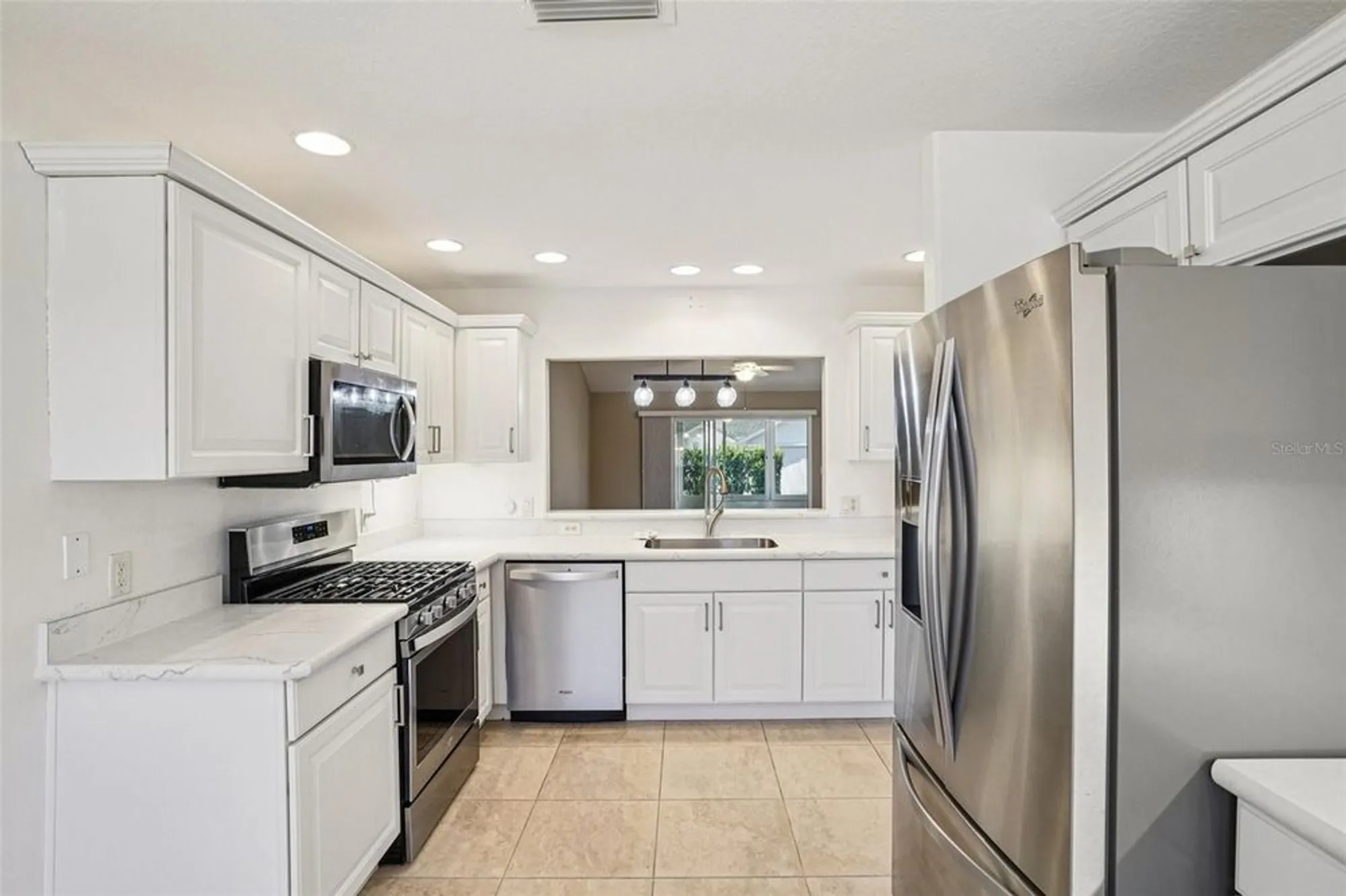 Property Slideshow image 12 of 54 | 1542 wyatt ave, The Villages, FL, 32162