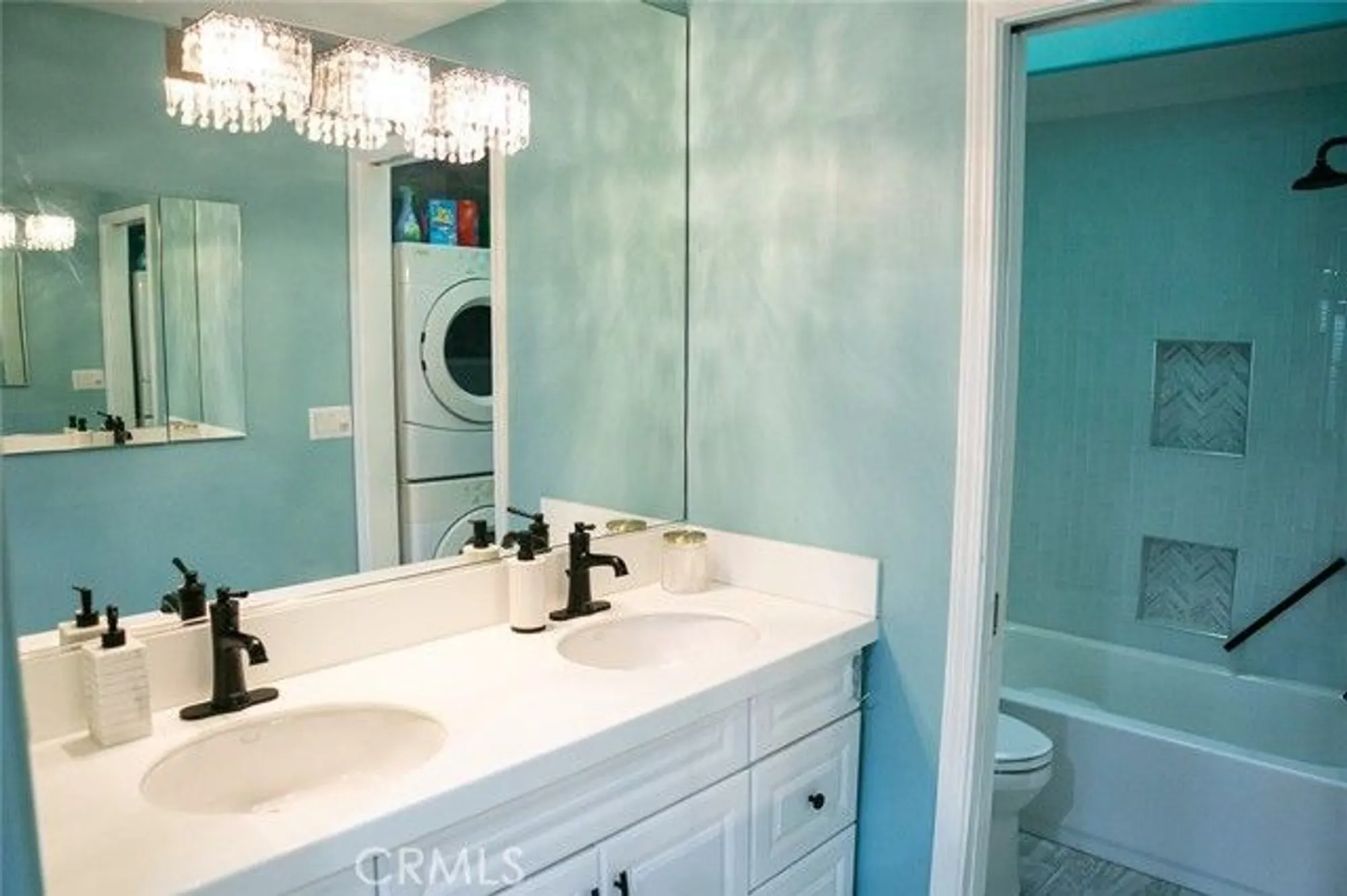 Property Slideshow image 19 of 31 | 1790 sunningdale rd apt 15g, Seal Beach, CA, 90740