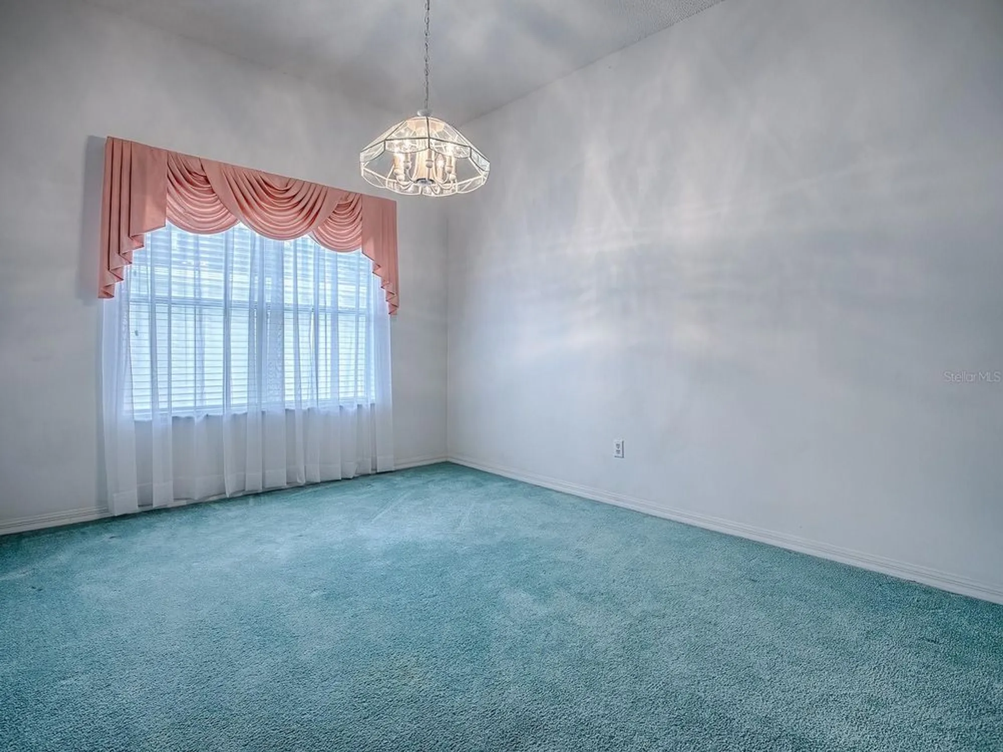 Property Slideshow image 13 of 75 | 1107 san antonio ln, The Villages, FL, 32159