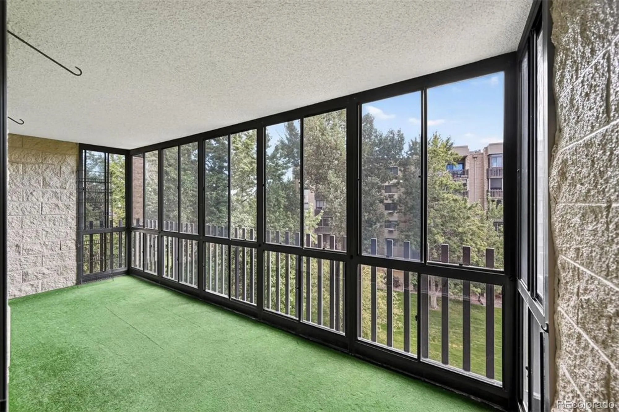 Property Slideshow image 14 of 30 | 14050 e linvale pl apt 407, Aurora, CO, 80014
