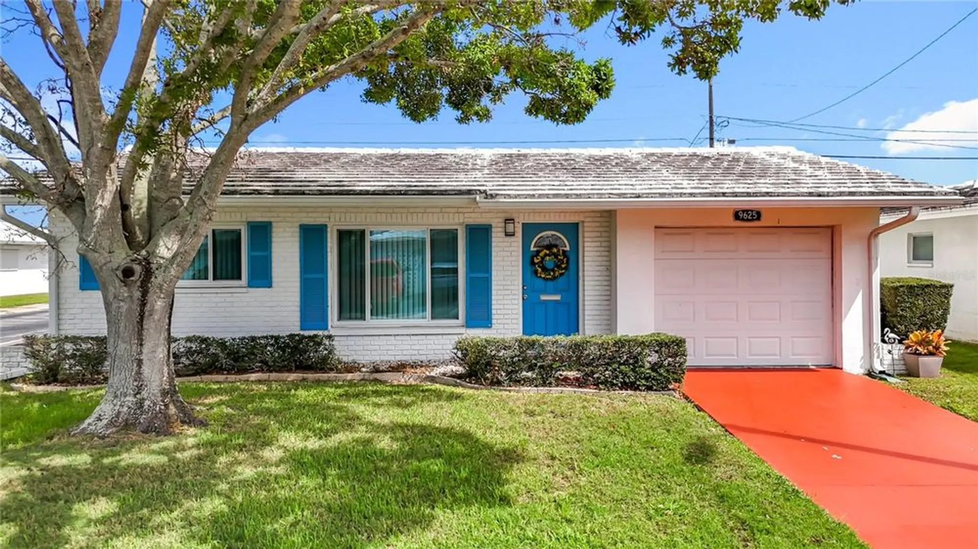 Property Slideshow image 2 of 57 | 9625 45th way, Pinellas Park, FL, 33782