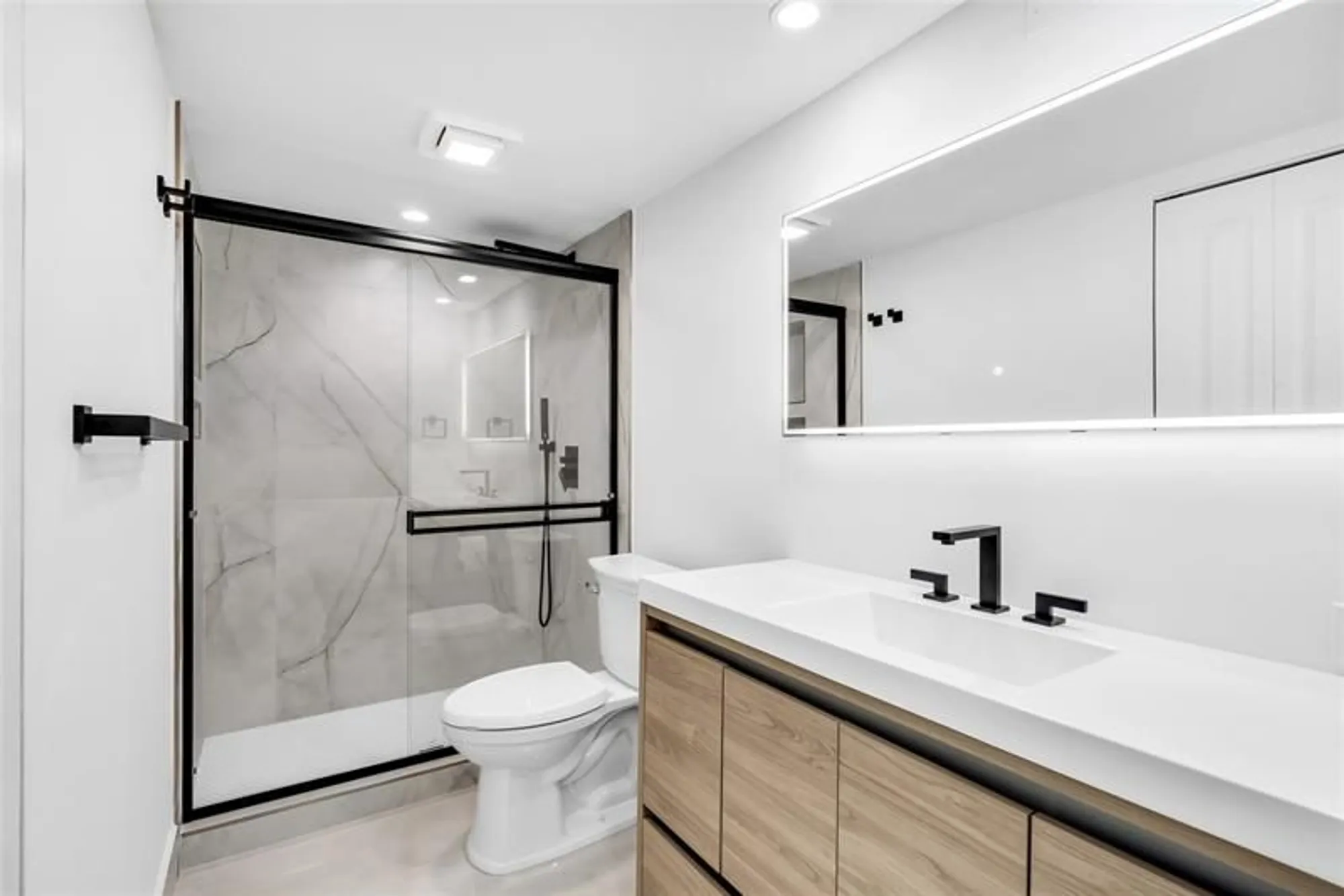 Property Slideshow image 16 of 21 | 3204 portofino pt b4, Coconut Creek, FL, 33066