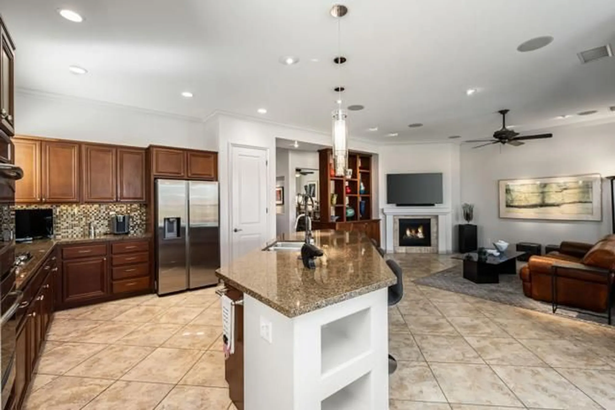 Property Slideshow image 17 of 42 | 61318 sapphire ln, La Quinta, CA, 92253
