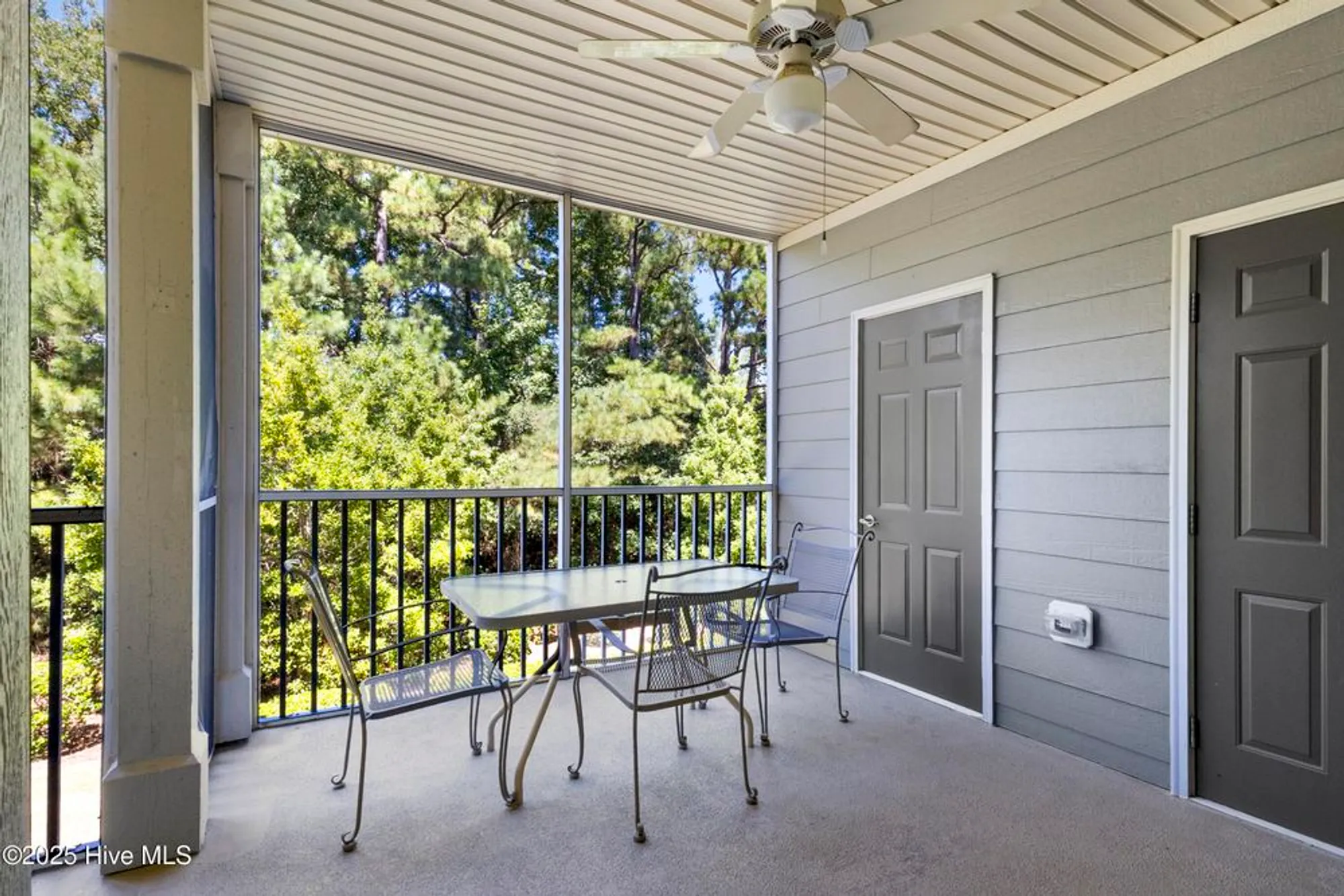 Property Slideshow image 29 of 37 | 395 s crow creek dr 1513, Calabash, NC, 28467