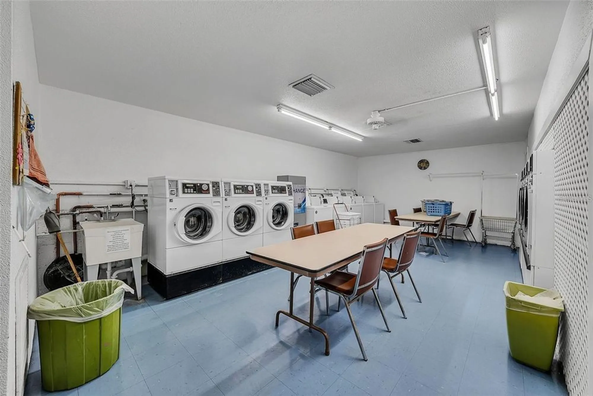 Property Slideshow image 21 of 44 | 5623 80th st n unit 506, Saint Petersburg, FL, 33709