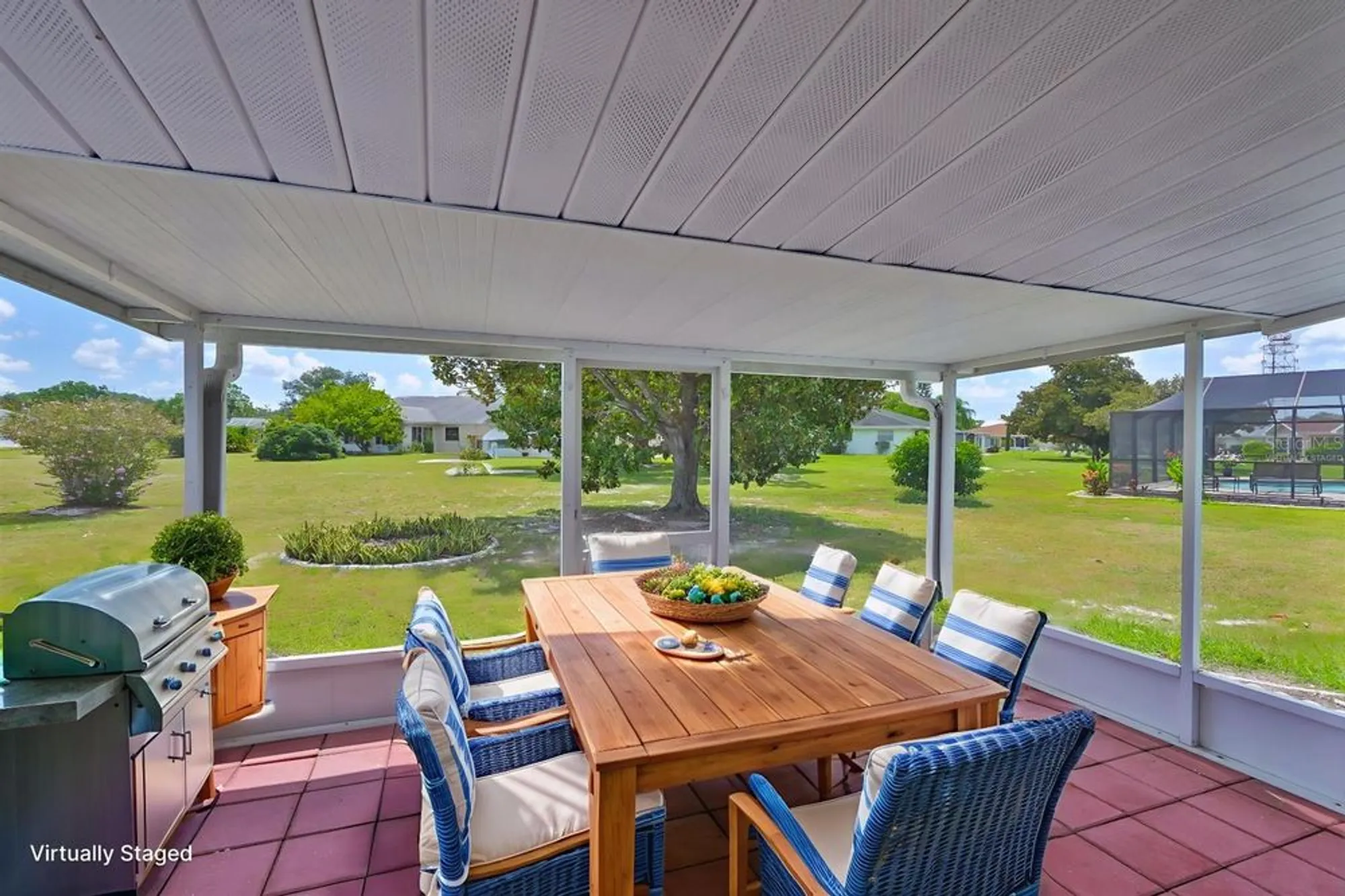 Property Slideshow image 34 of 47 | 1219 wild feather ln, Sun City Center, FL, 33573