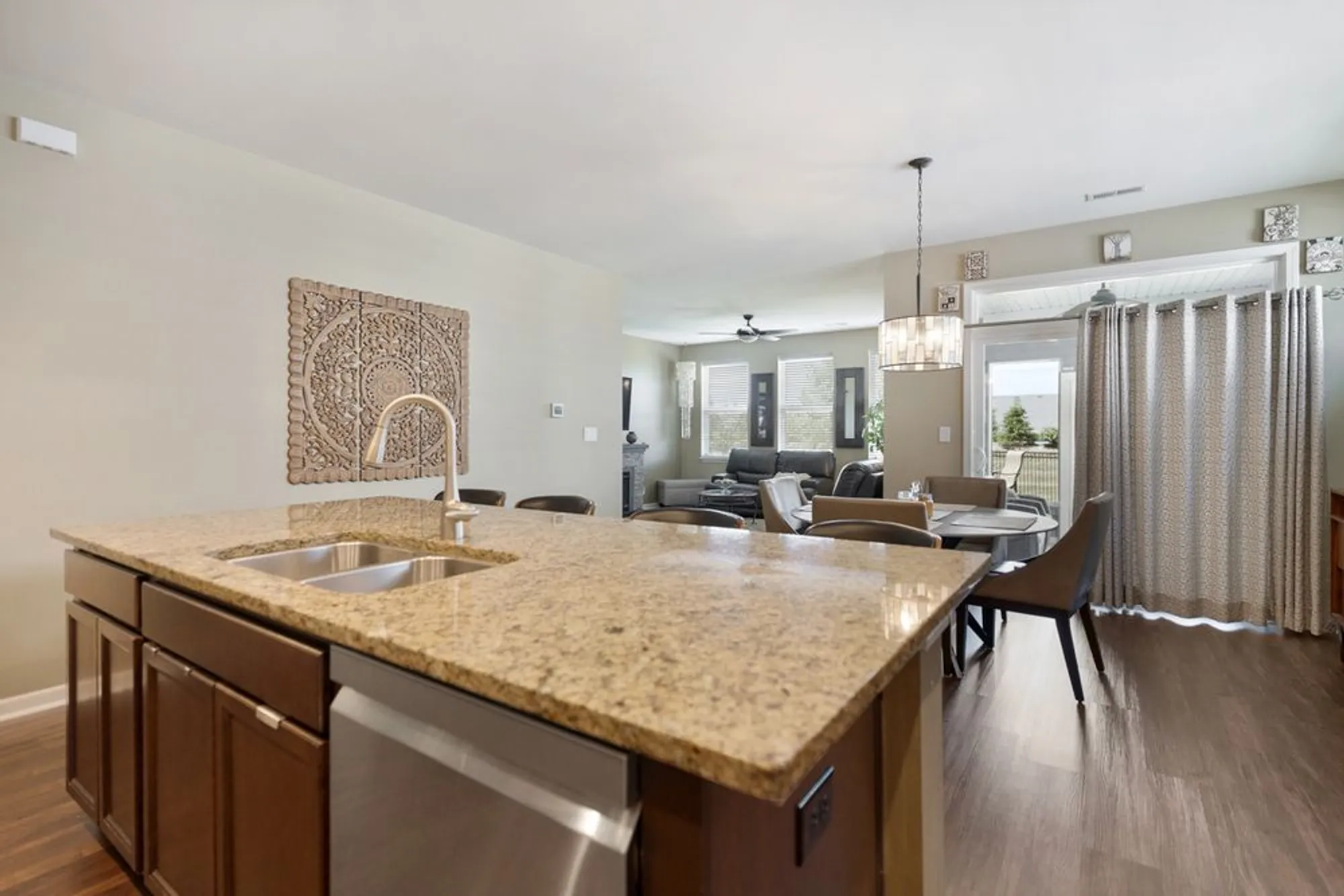 Property Slideshow image 8 of 30 | 1150 americana ave, Pingree Grove, IL, 60140