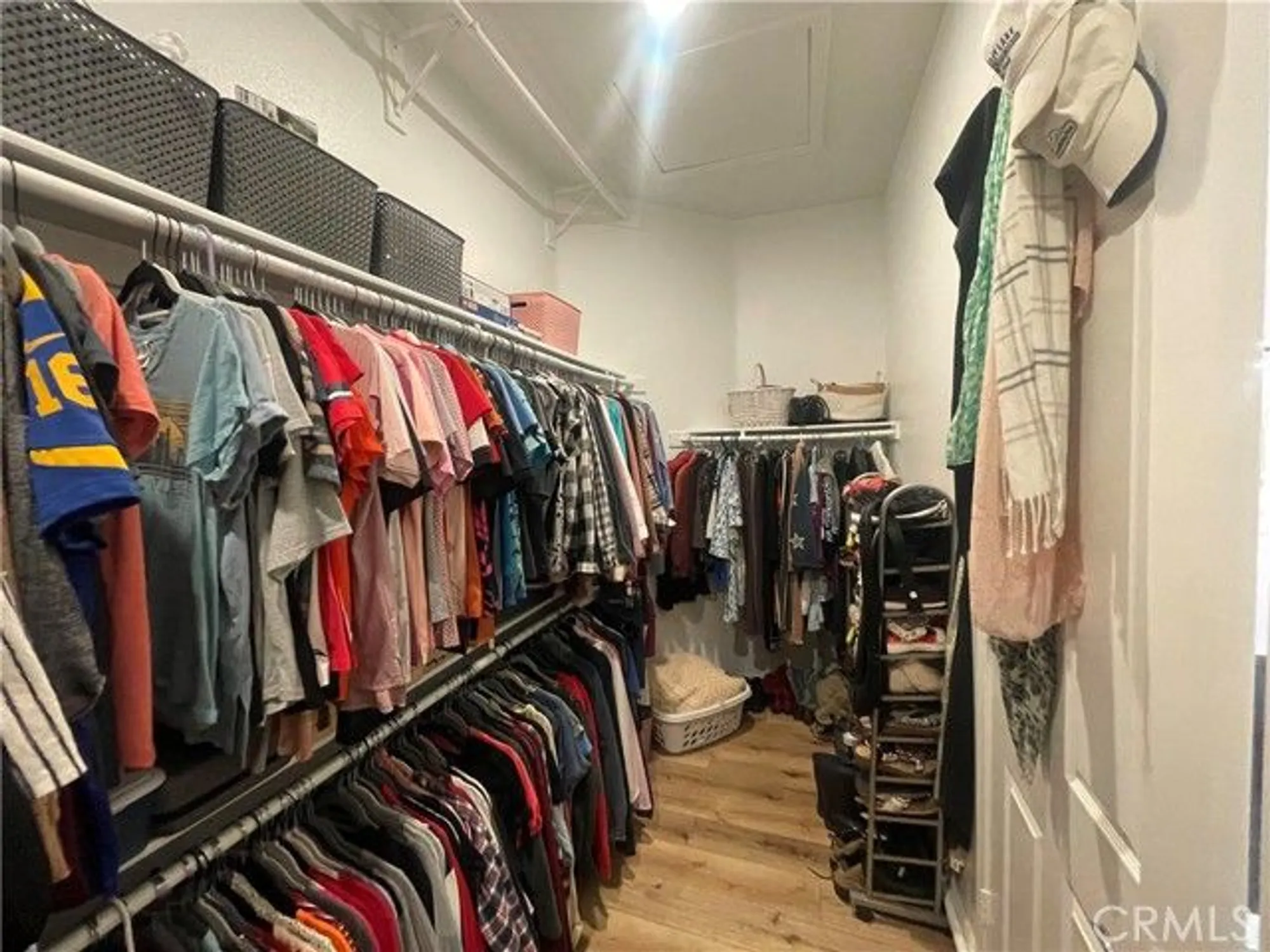 Property Slideshow image 29 of 56 | 19365 galloping hill rd, Apple Valley, CA, 92308